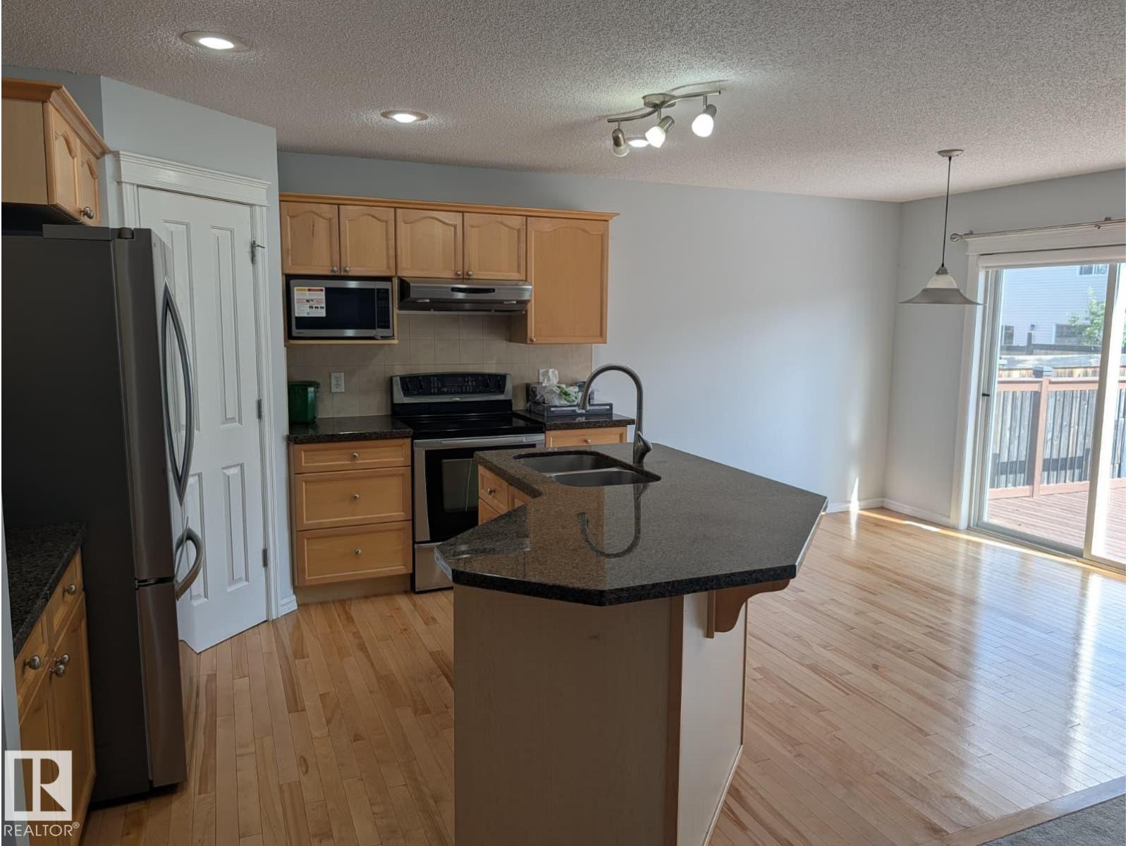 4609 163A Av NW NW photo 5 — MLS® E4492220
