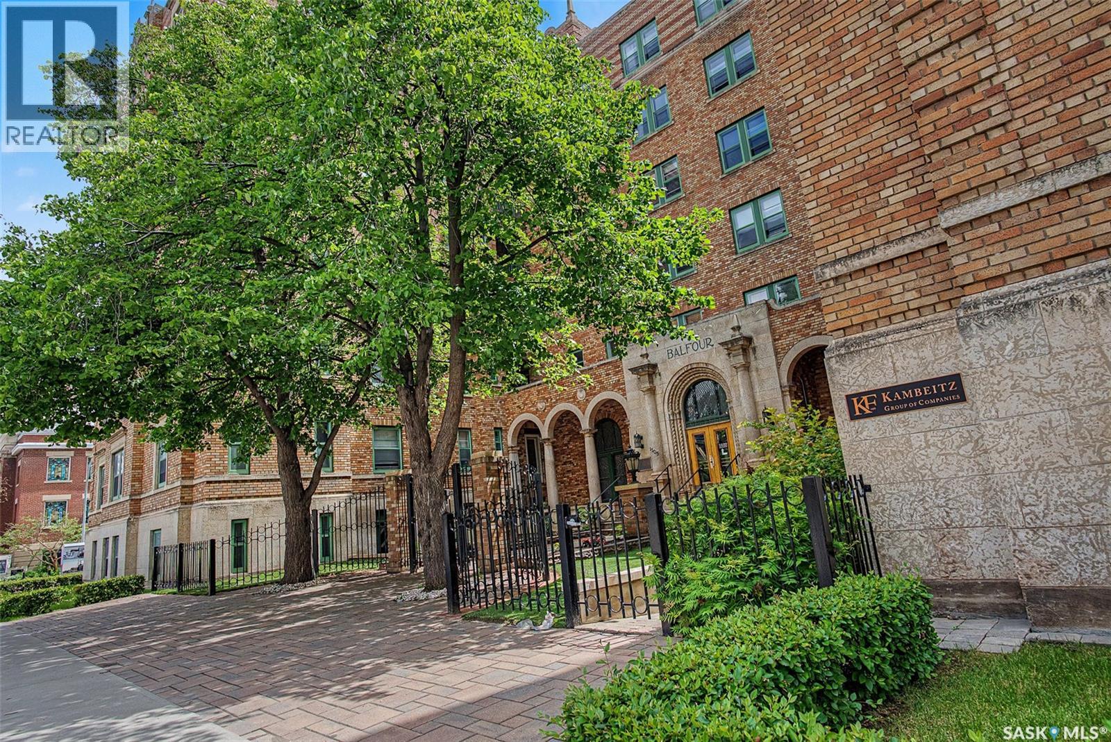#214 2305 Victoria AVENUE - 4