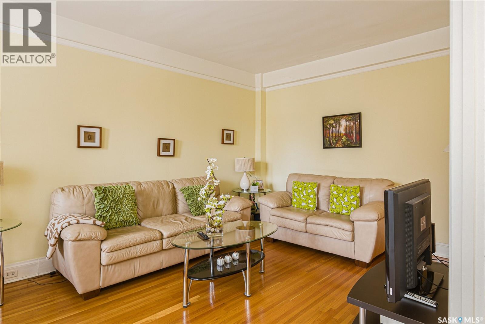 #214 2305 Victoria AVENUE - 20