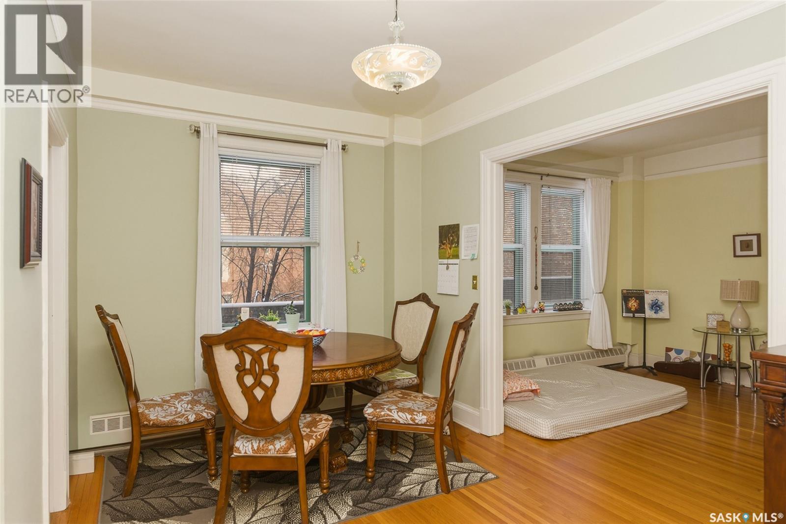 #214 2305 Victoria AVENUE - 17