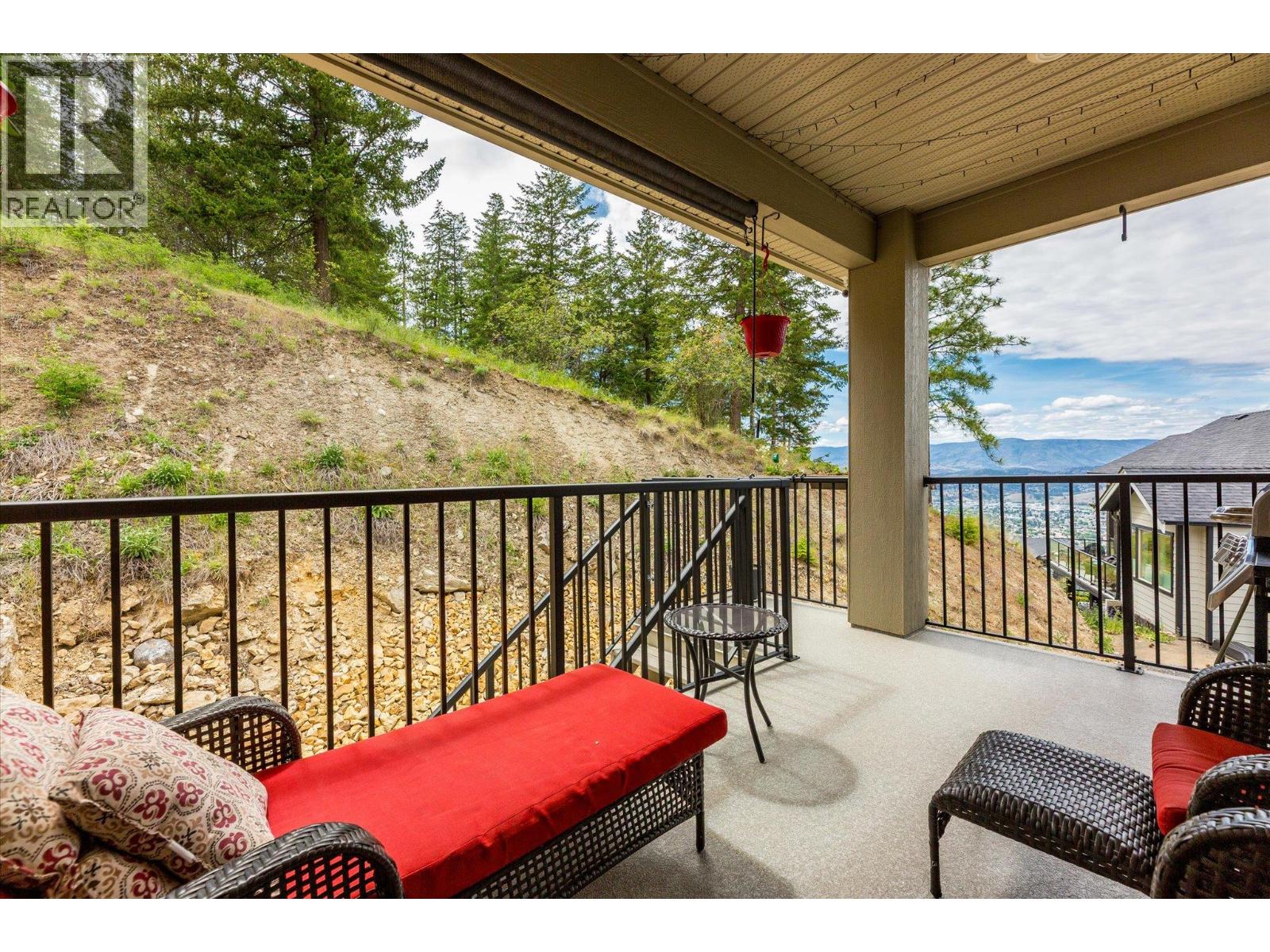411 Prestwick Street - 37