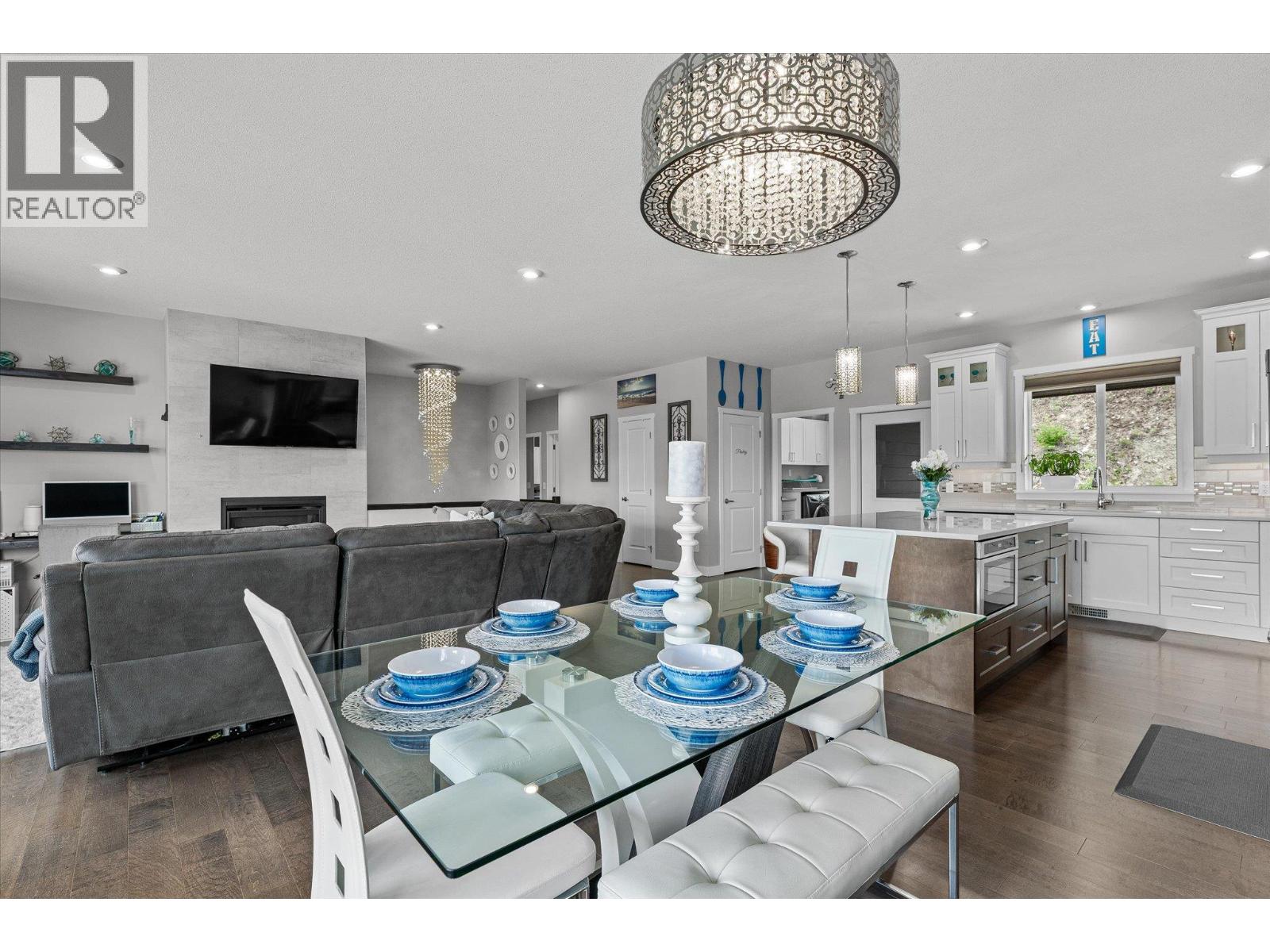 411 Prestwick Street - 17