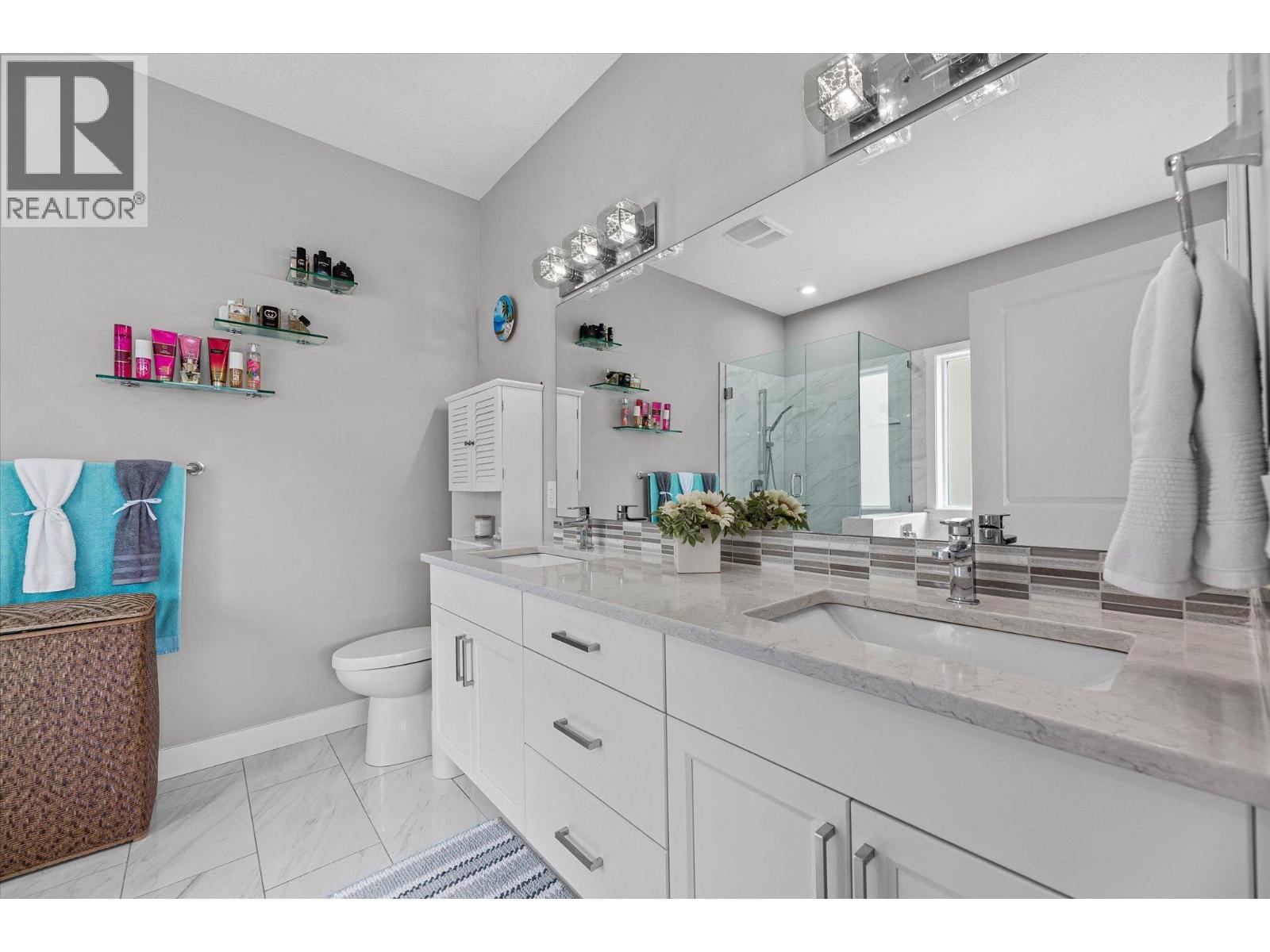 411 Prestwick Street - 28
