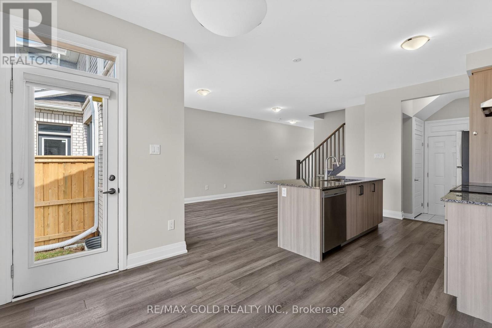 221 HISTAND TRAIL - 12