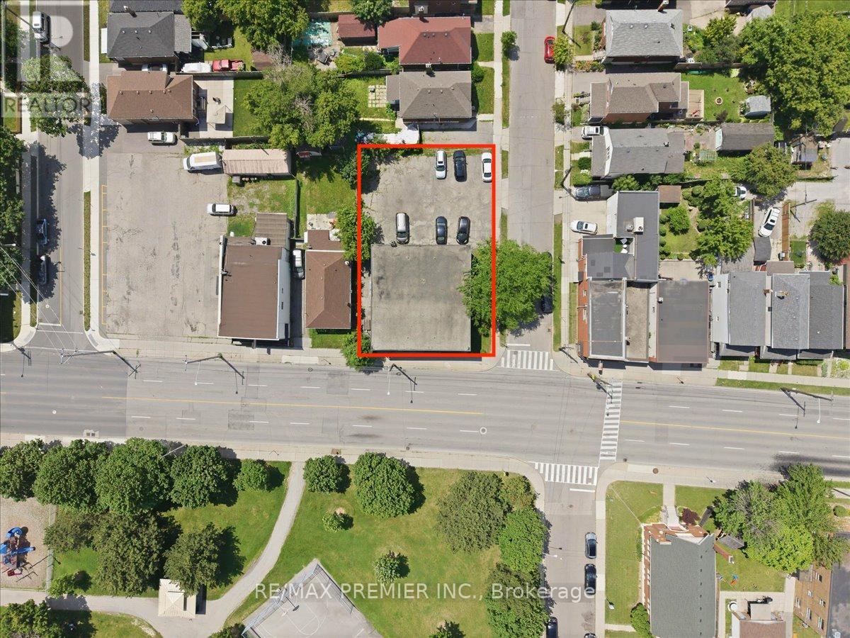 280 WEIR STREET N - 3