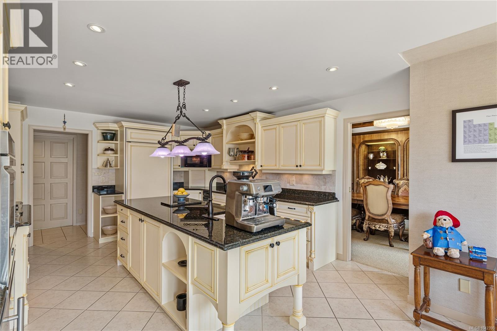 6434 Woodgrove Way - 11