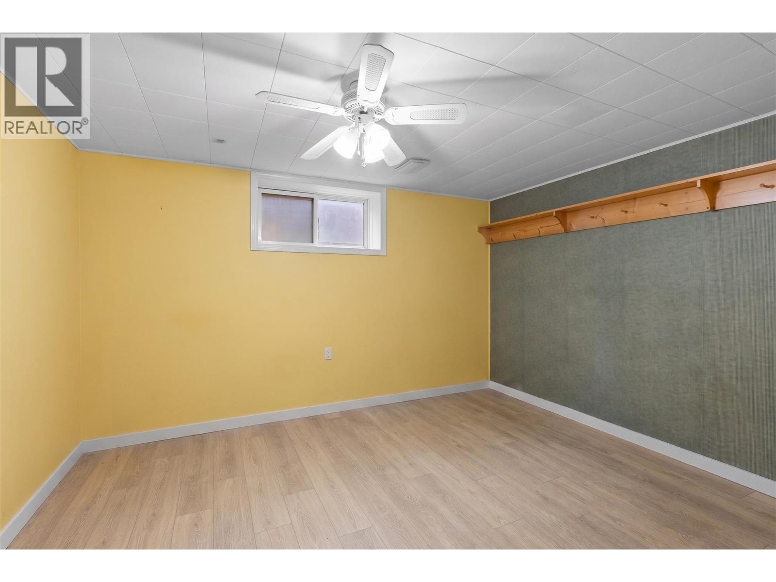 975 Neptune Road - 34
