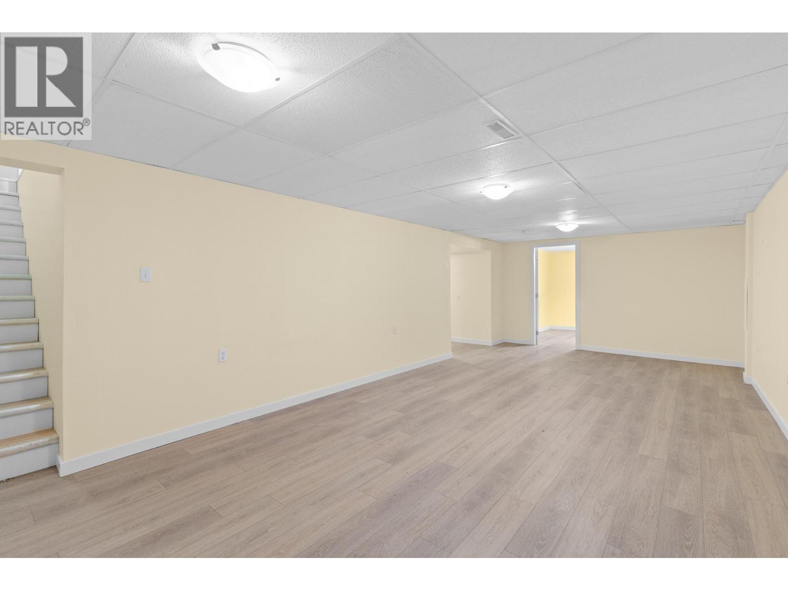 975 Neptune Road - 27