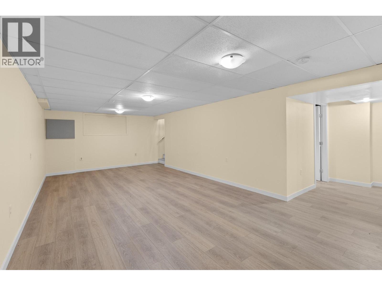 975 Neptune Road - 29