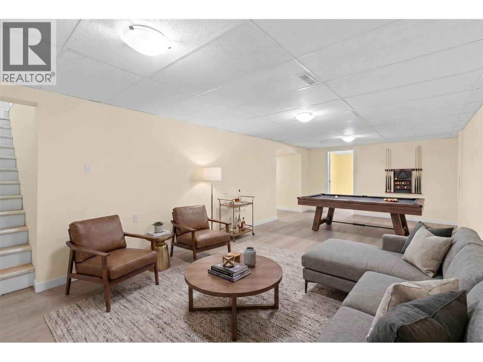 975 Neptune Road - 30