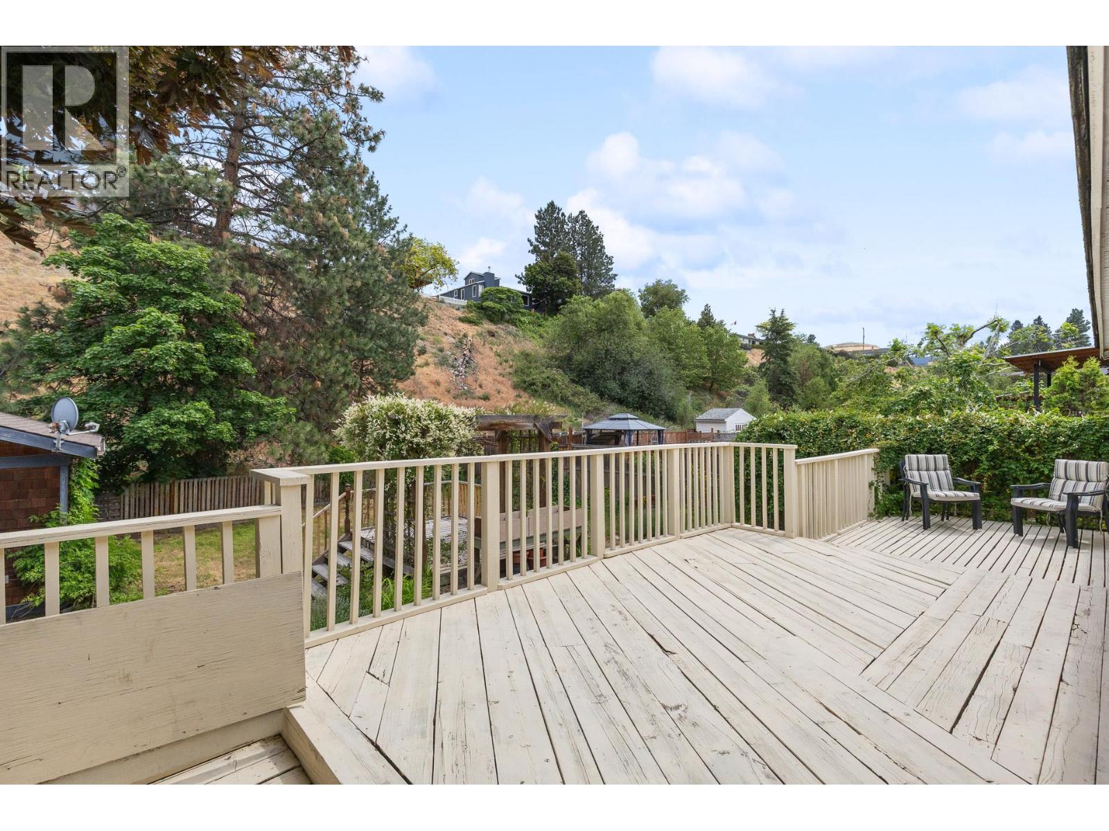 975 Neptune Road - 50