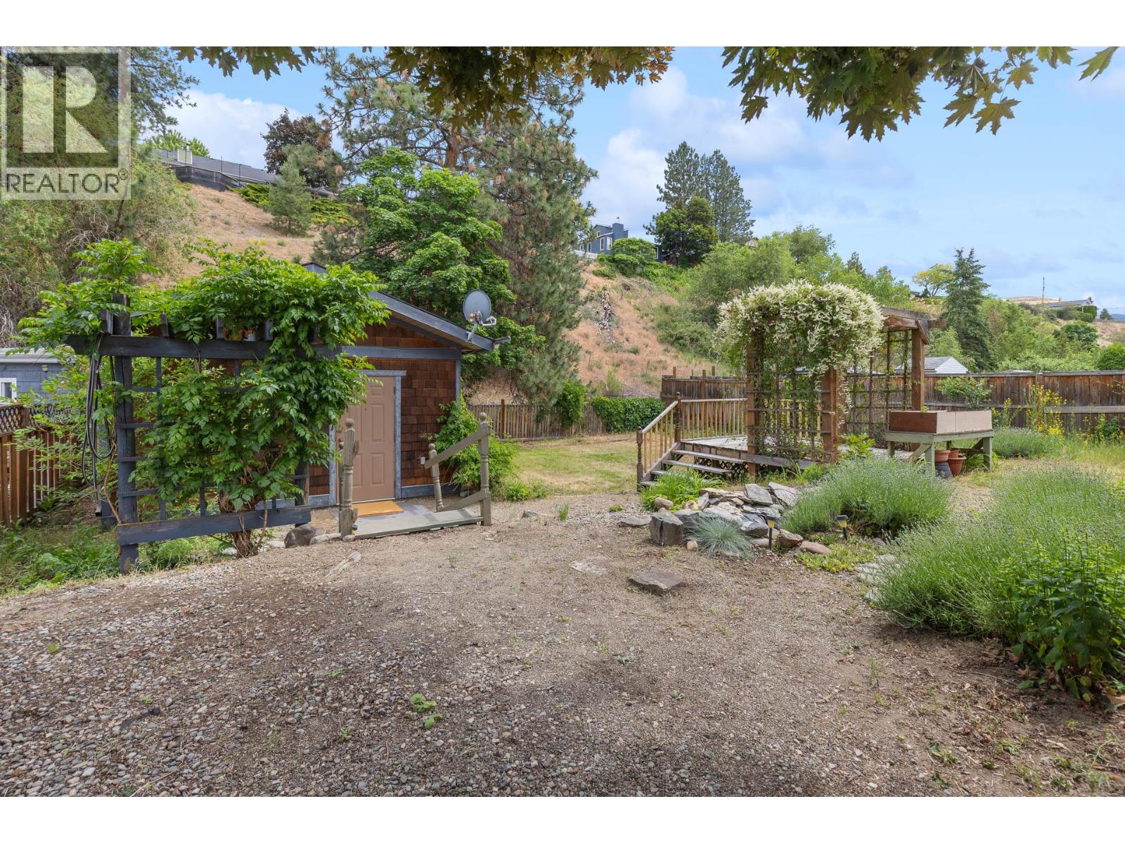 975 Neptune Road - 56