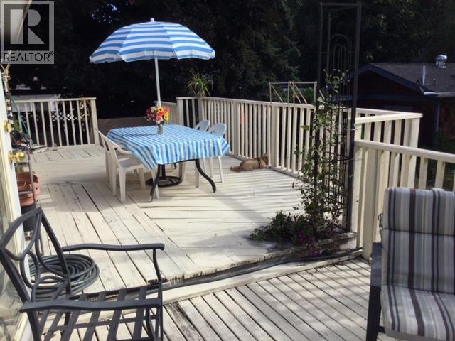 975 Neptune Road - 53