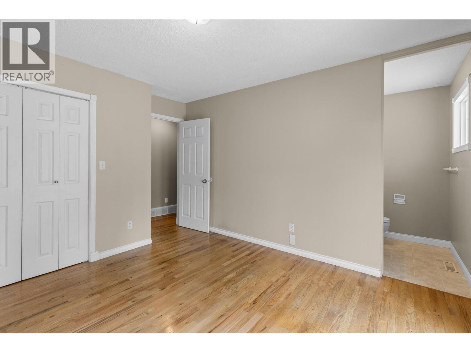 975 Neptune Road - 22