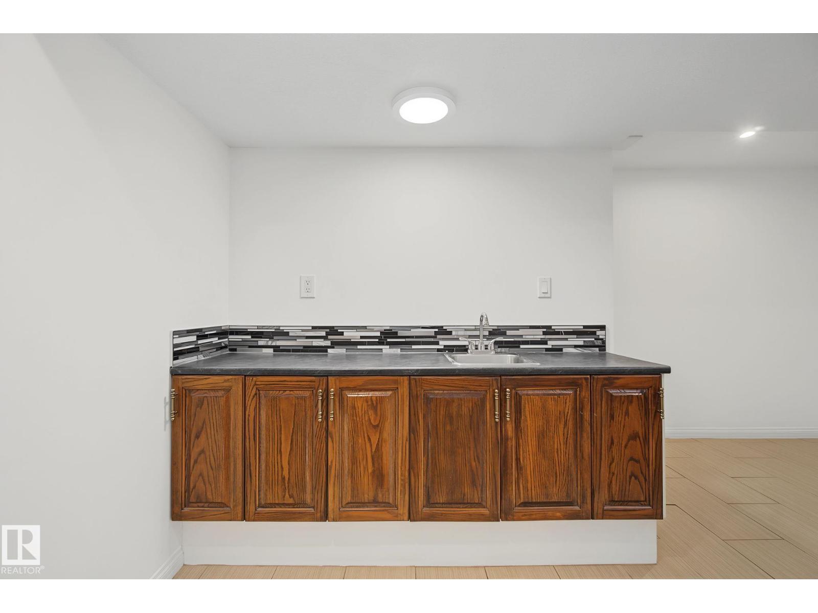 13849 114 ST NW - 30