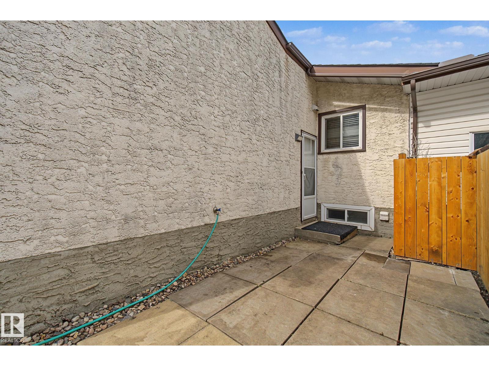 13849 114 ST NW - 42
