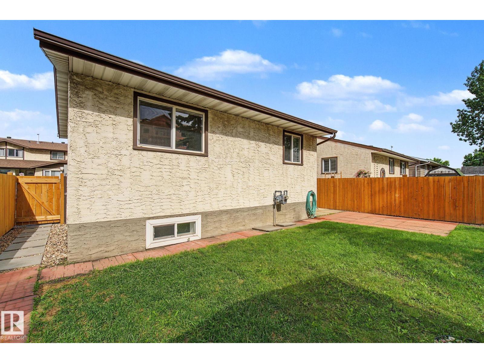 13849 114 ST NW - 45