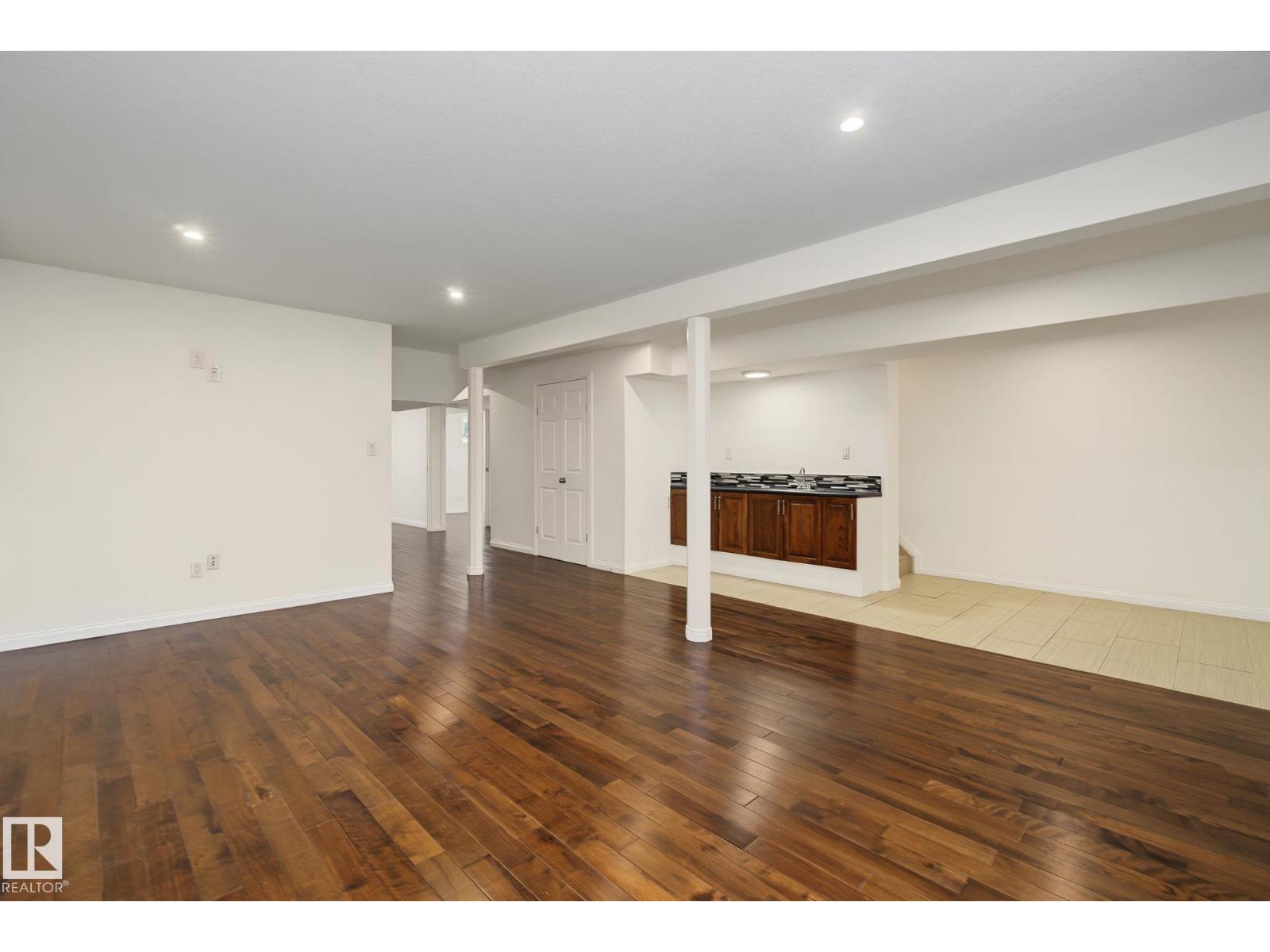 13849 114 ST NW - 28