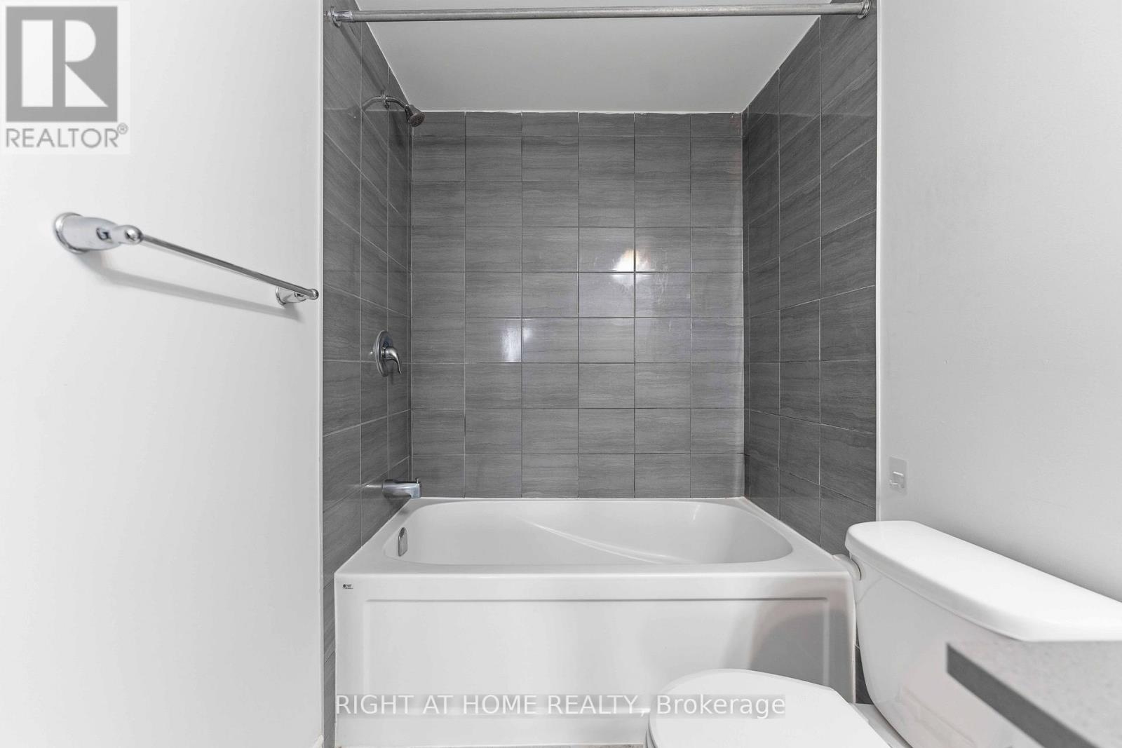 404 EDGEVALLEY COURT - 24