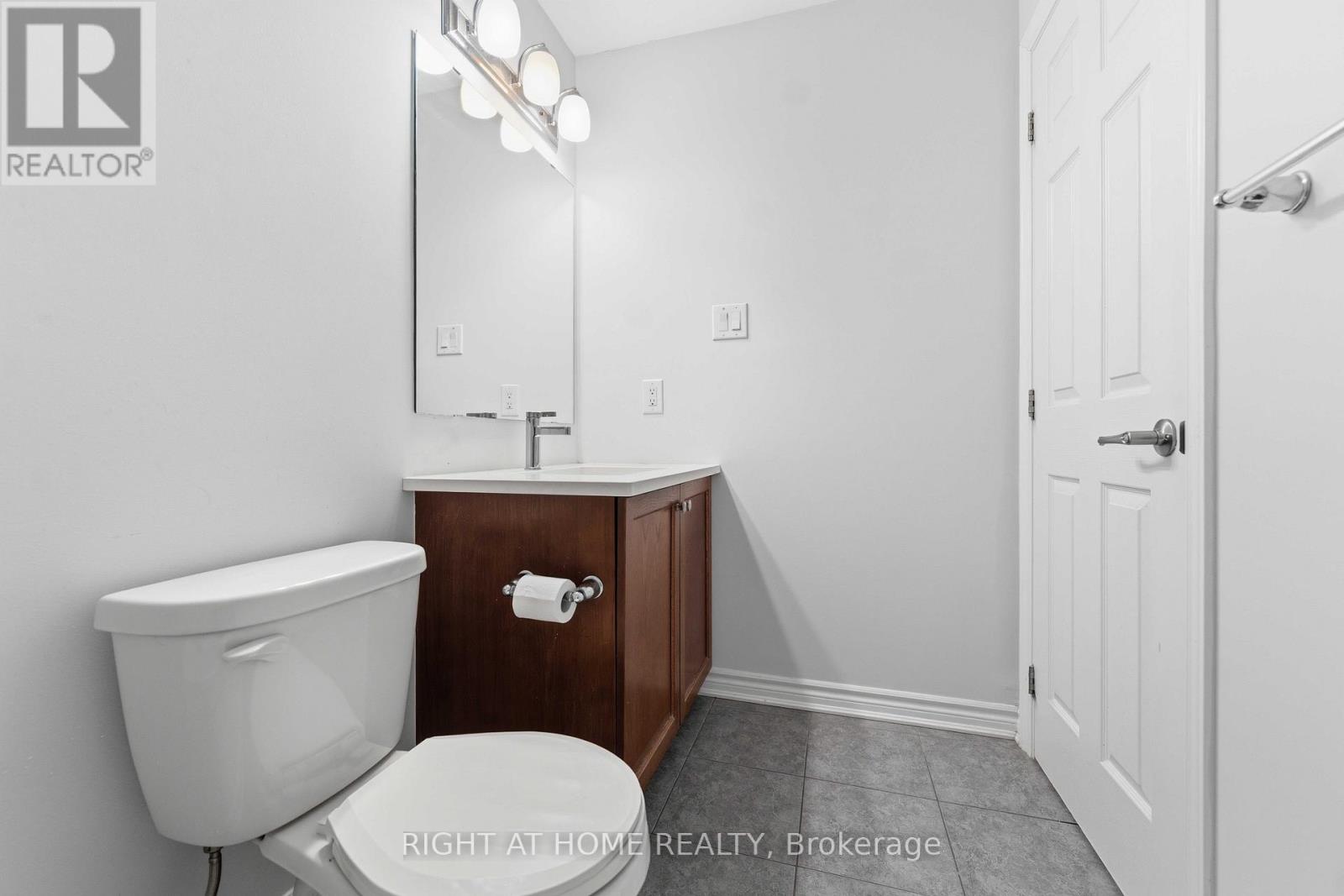 404 EDGEVALLEY COURT - 29