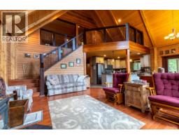 Photo 14 of 40, 2361 ESTATE ROAD · Prince George, BC