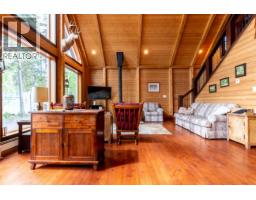 Photo 13 of 40, 2361 ESTATE ROAD · Prince George, BC