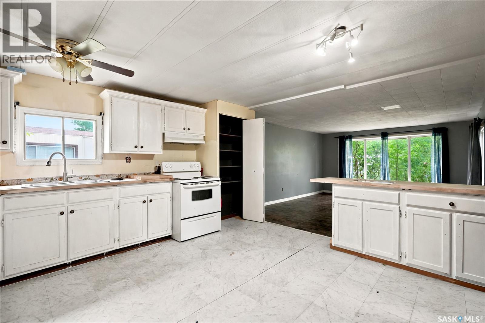 79 Spruce STREET - 9