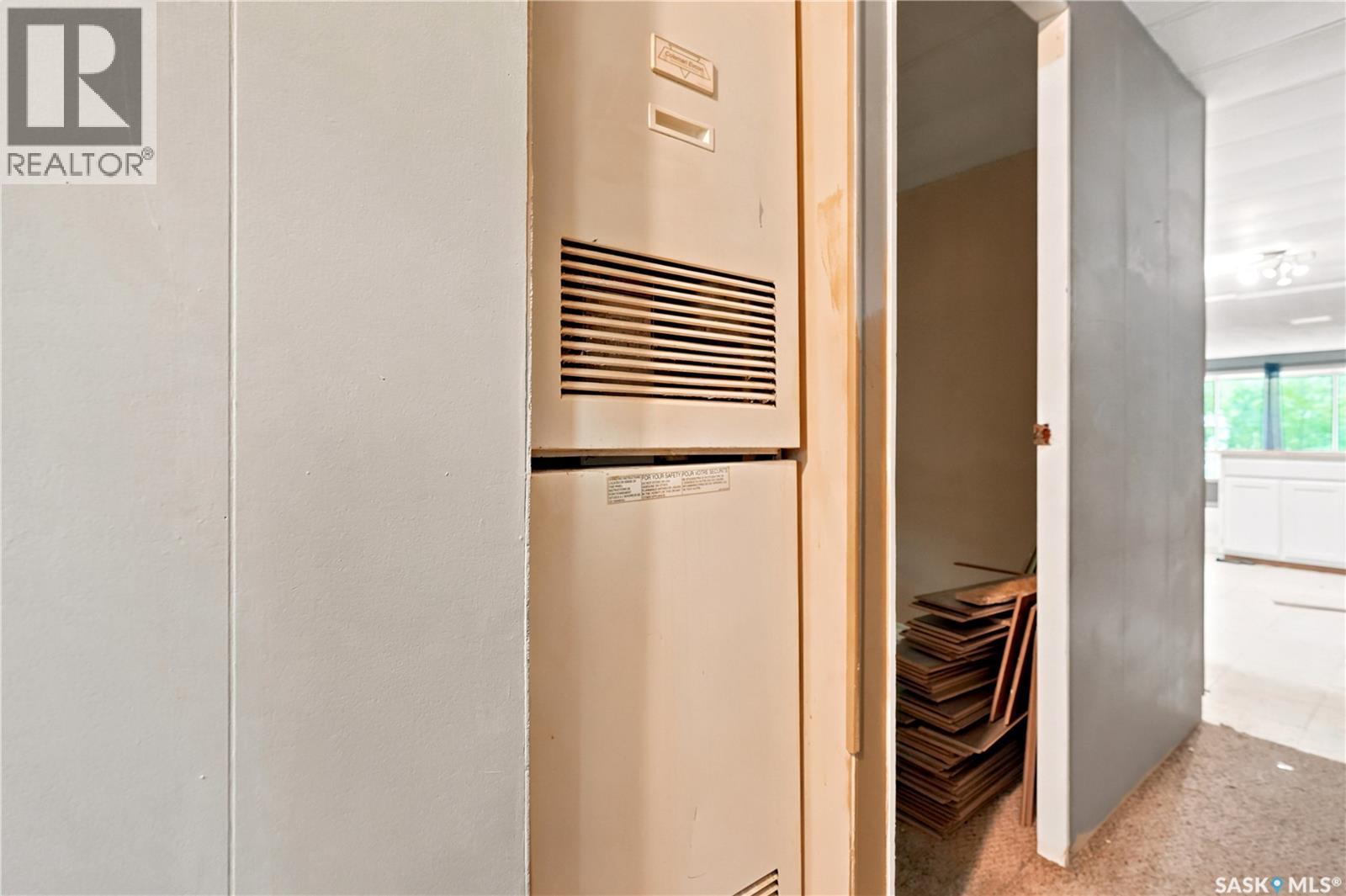 79 Spruce STREET - 17