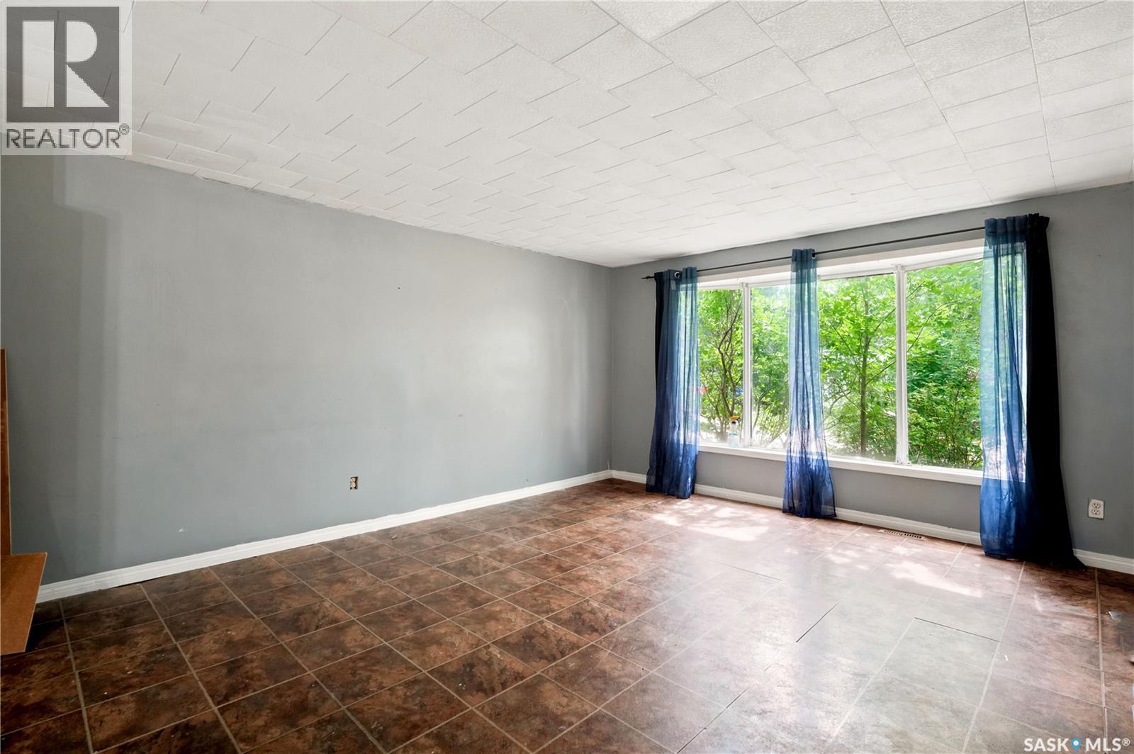79 Spruce STREET - 11