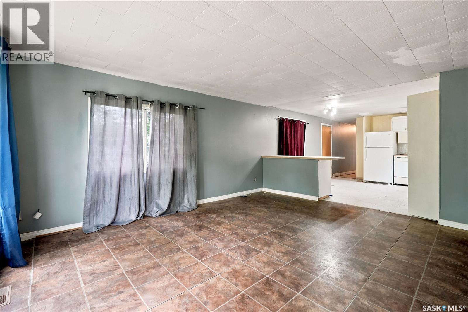 79 Spruce STREET - 13