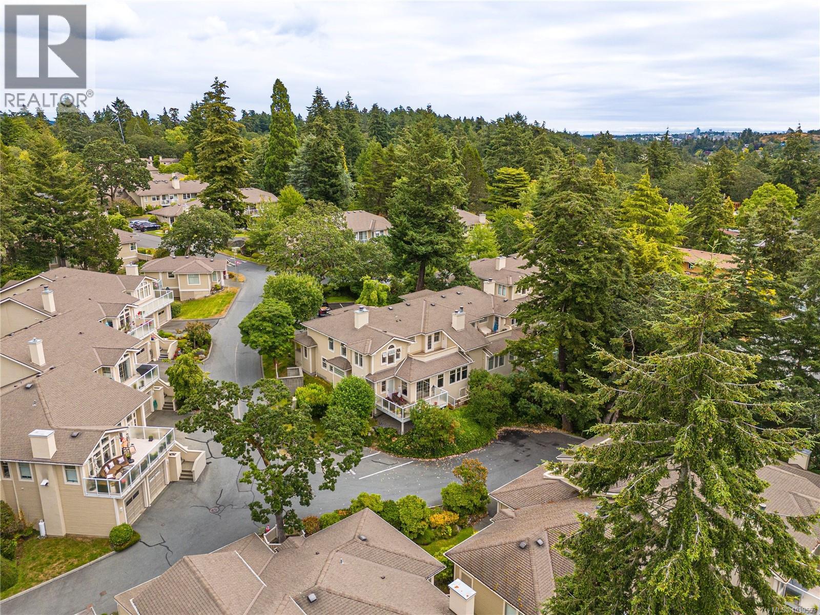 #8 850 Parklands Dr - 37