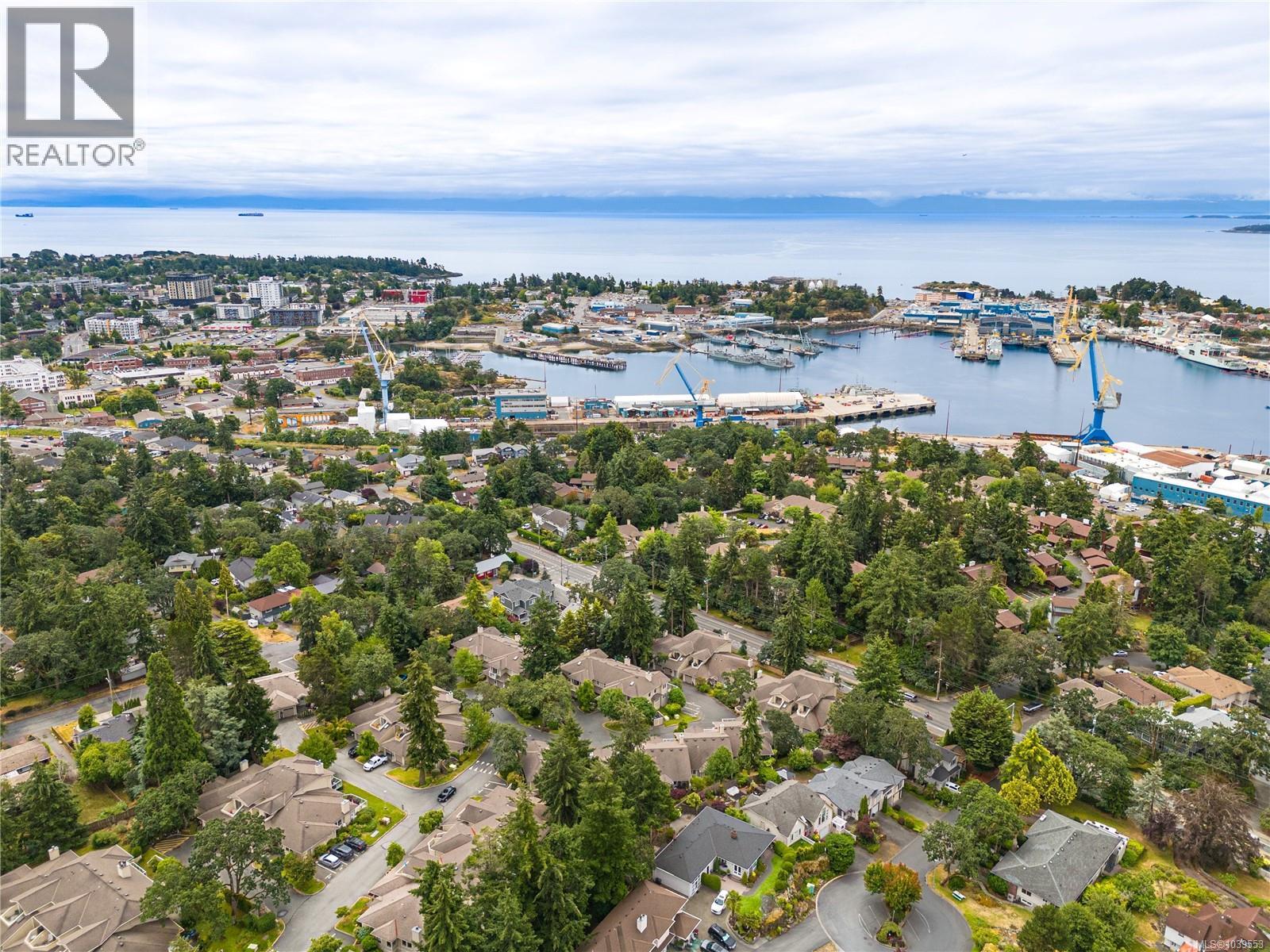 #8 850 Parklands Dr - 36