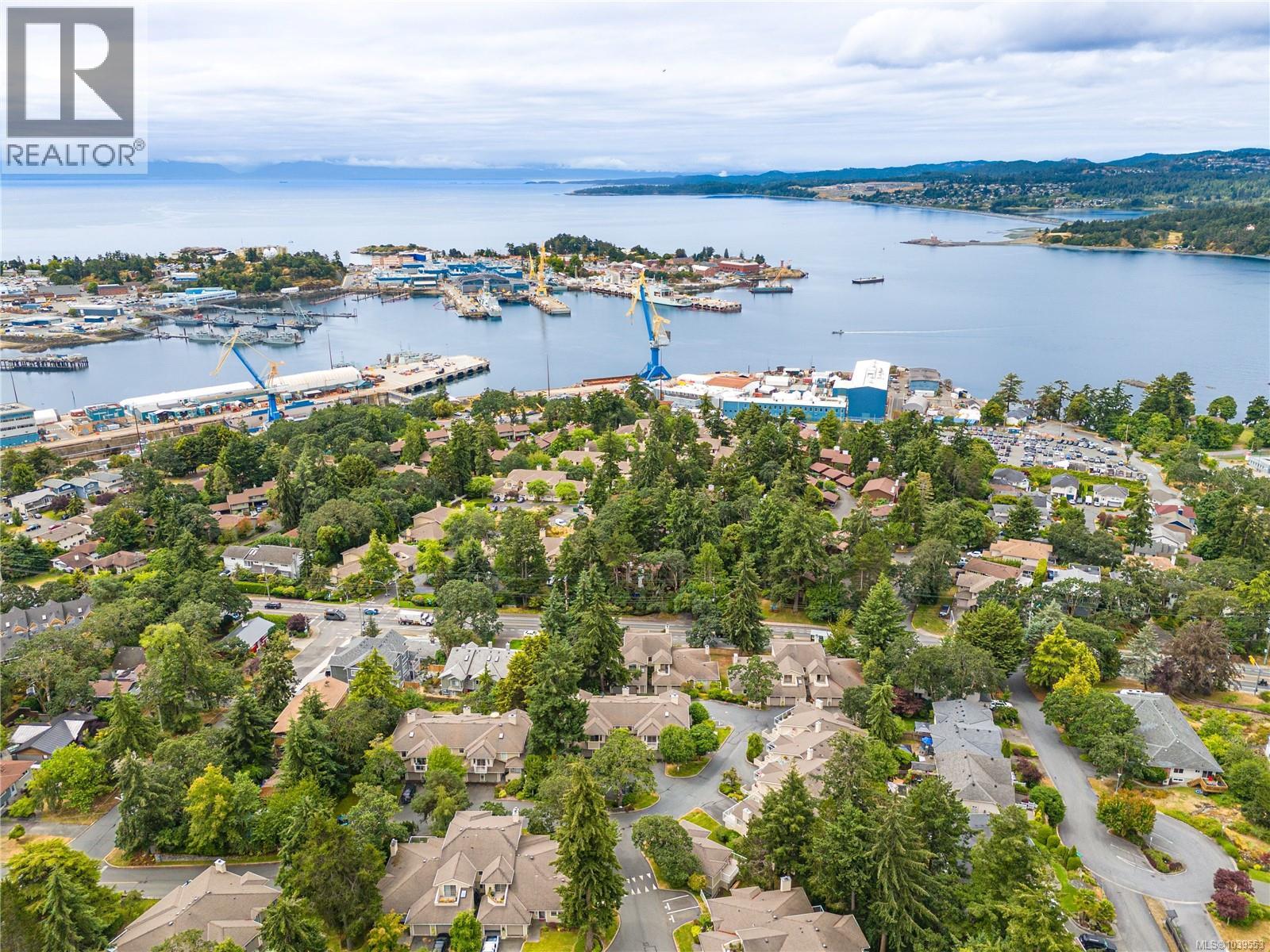 #8 850 Parklands Dr - 35