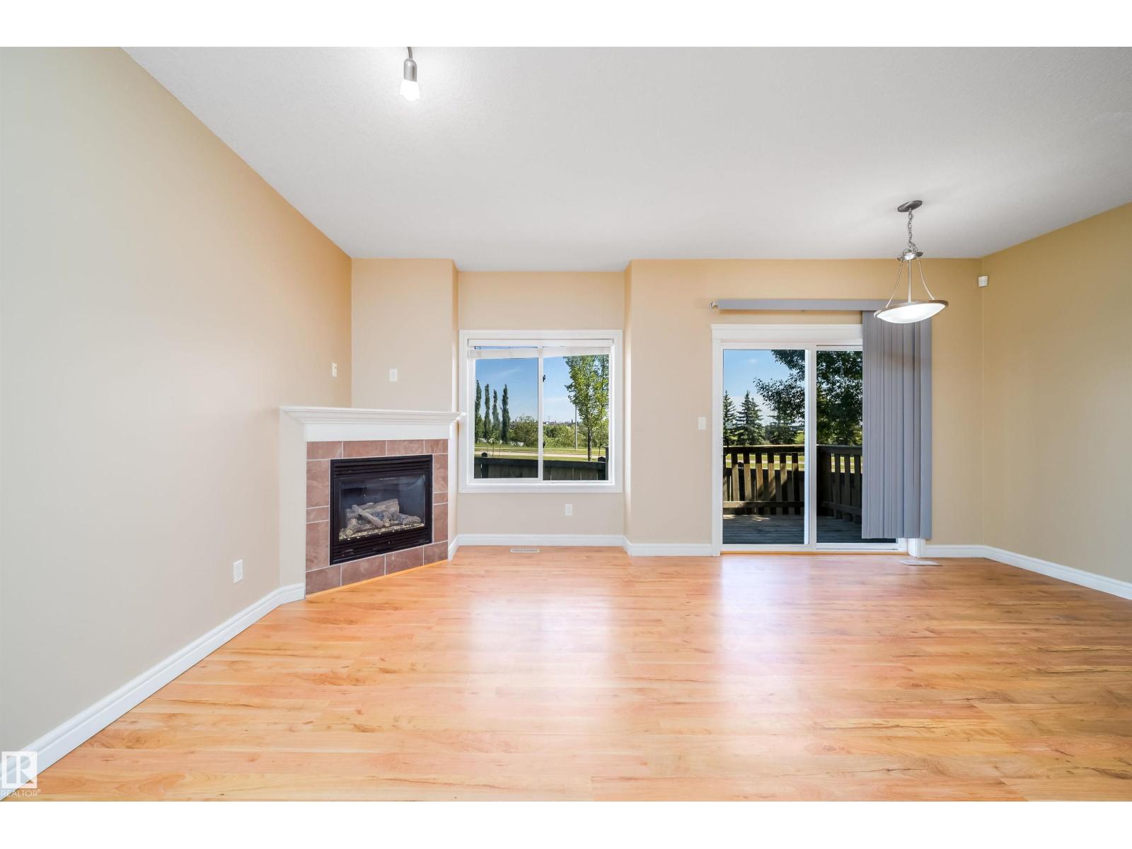 #46 15151 43 ST NW - 9