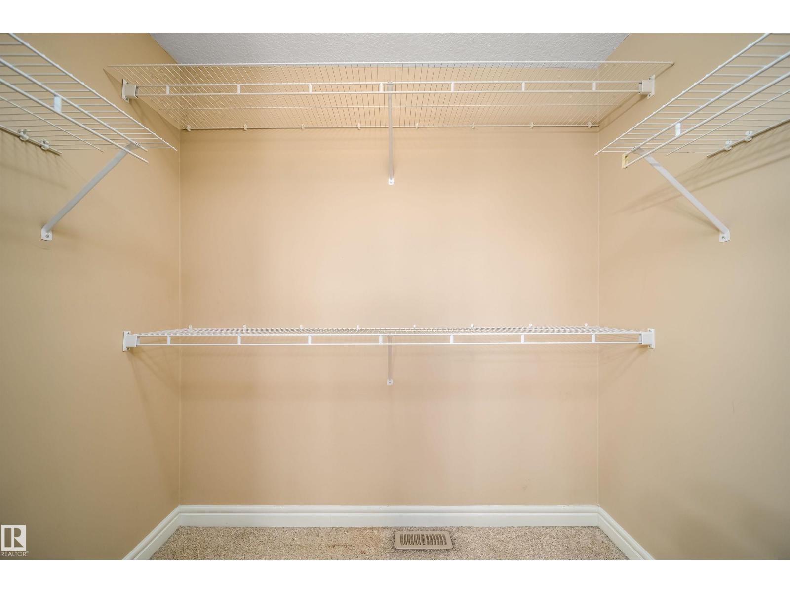#46 15151 43 ST NW - 23