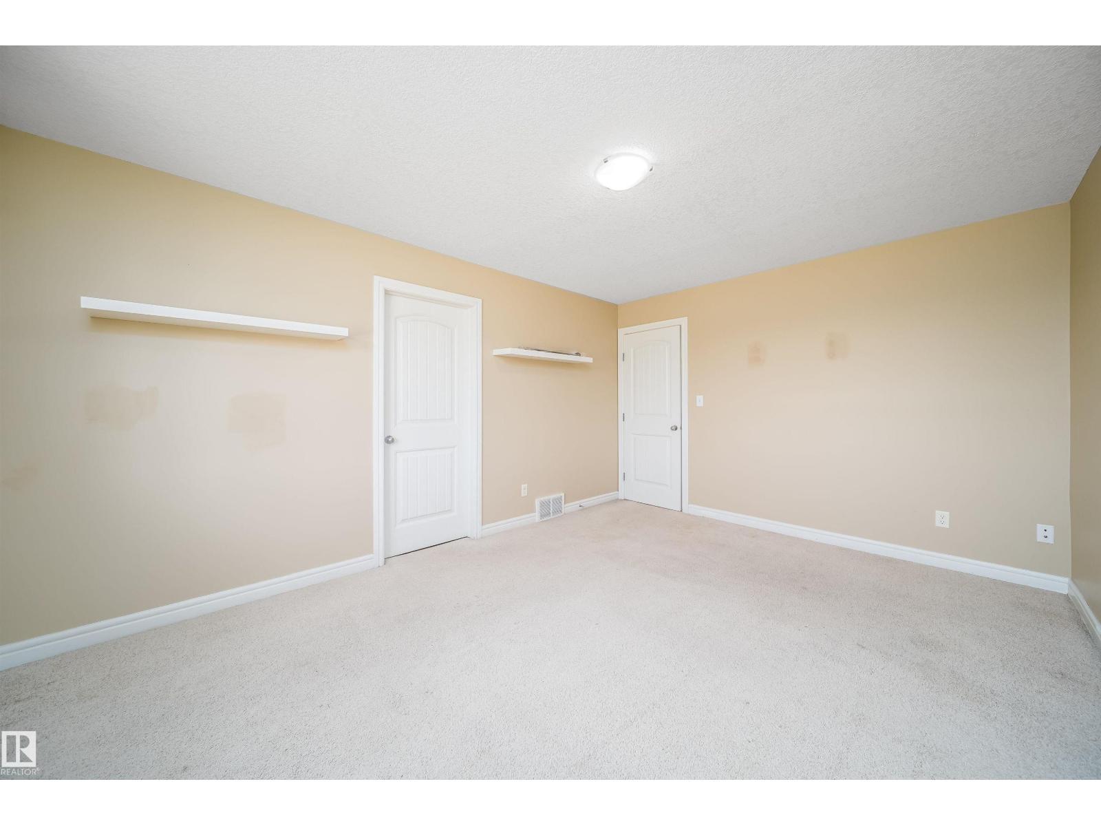 #46 15151 43 ST NW - 20