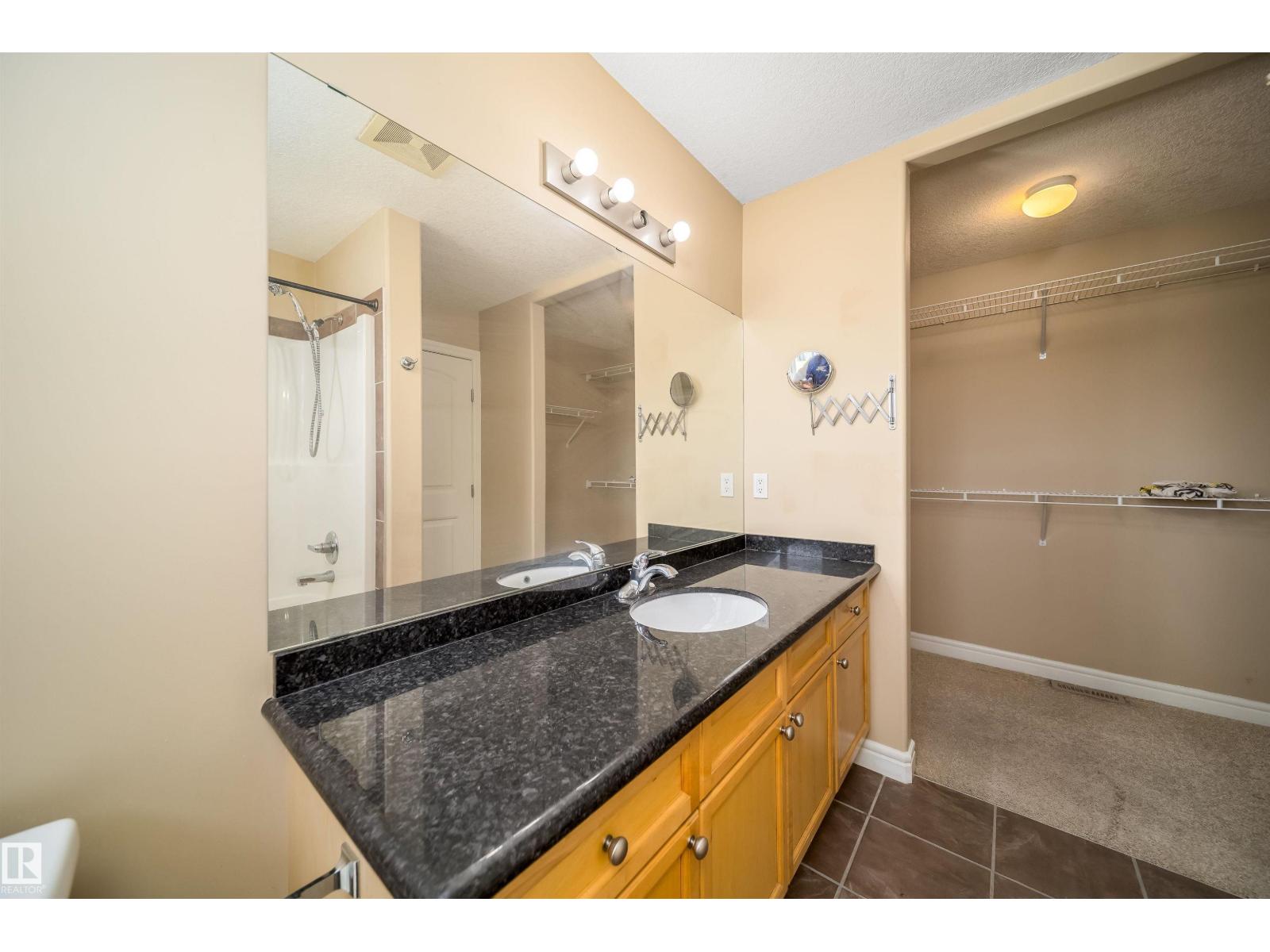 #46 15151 43 ST NW - 22