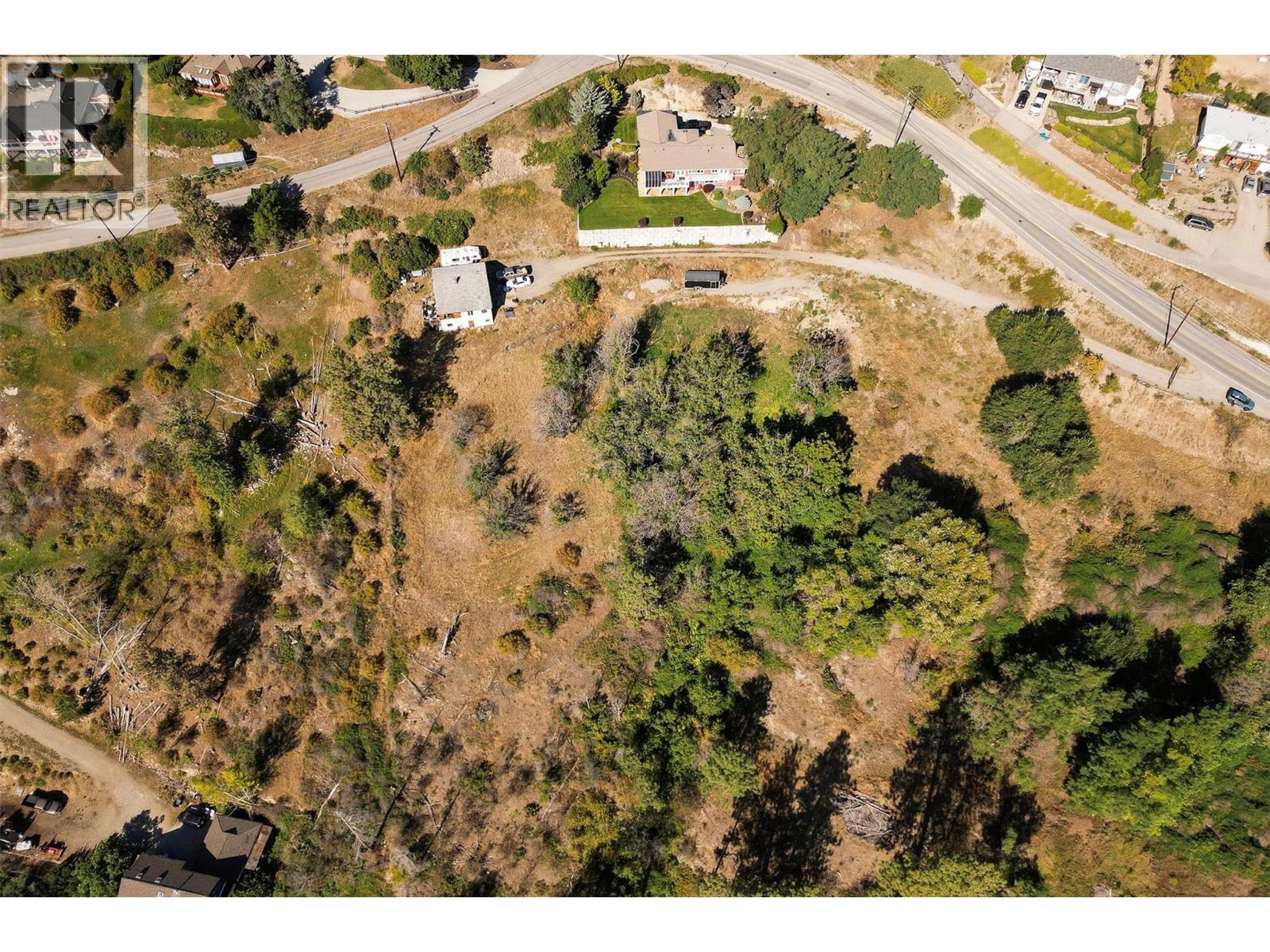 6101 Lipsett Avenue - 63