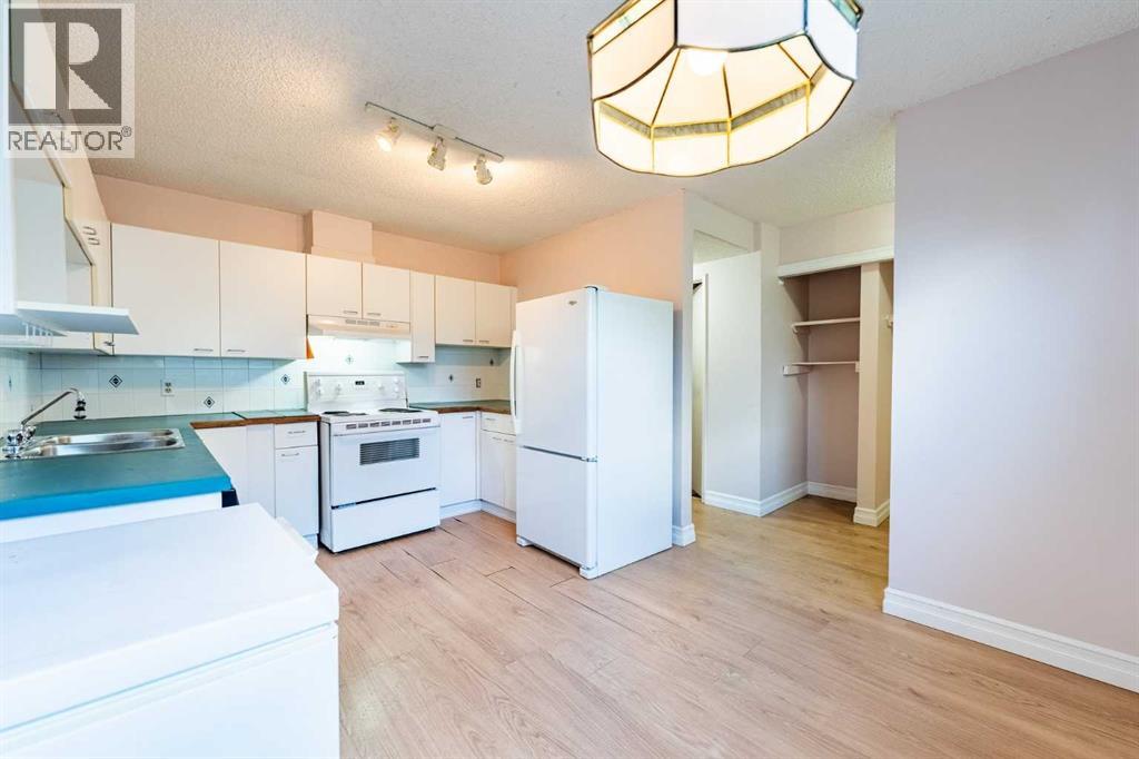 #20 6503 Ranchview Drive NW - 12