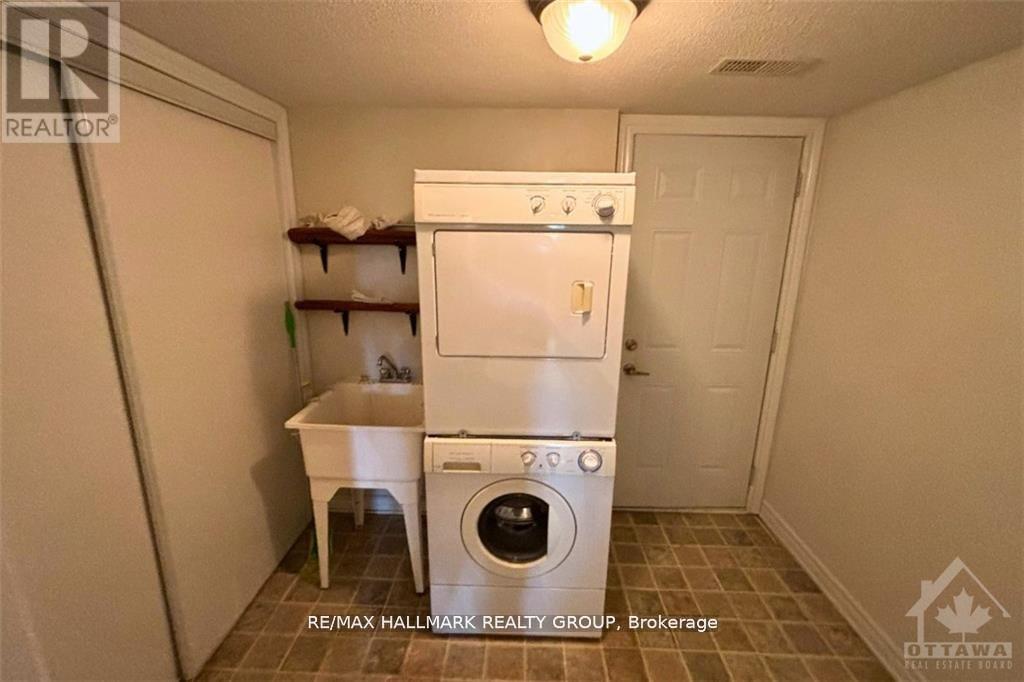 2 Bed, 2 Bath House for Rent in Ottawa – 2011 MADRID AVENUE, Ottawa – MLS# X13527264 - Image 20
