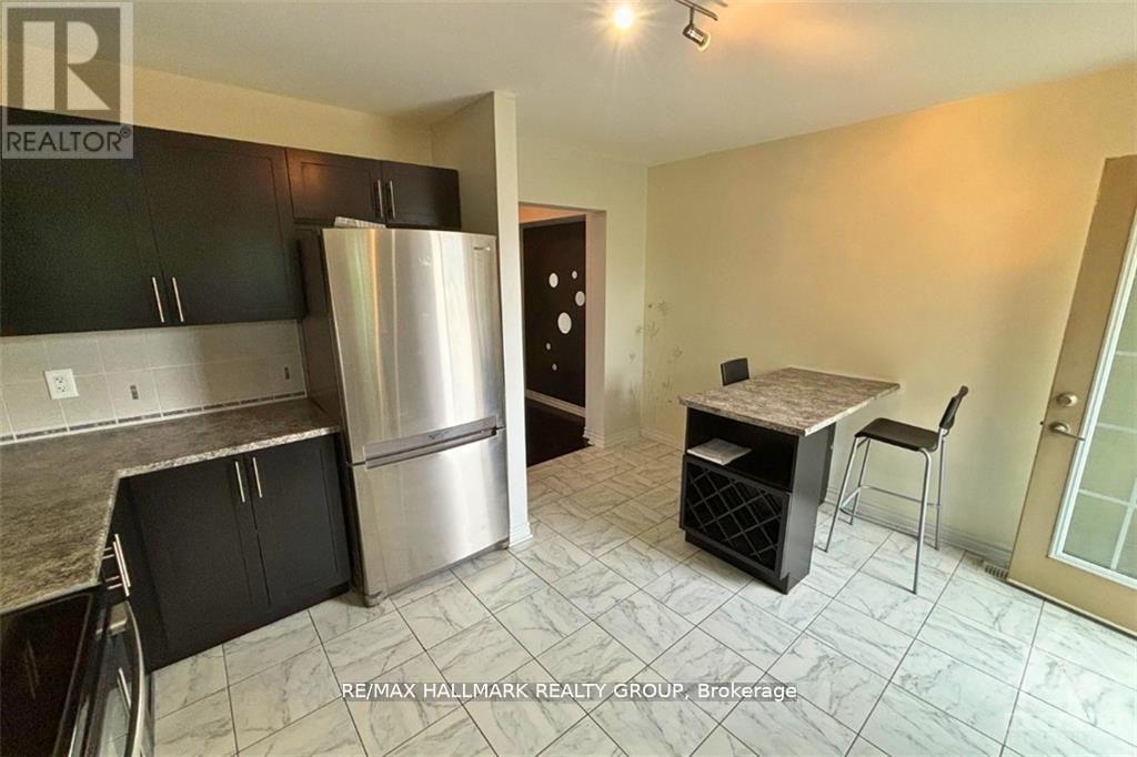2 Bed, 2 Bath House for Rent in Ottawa – 2011 MADRID AVENUE, Ottawa – MLS# X13527264 - Image 8