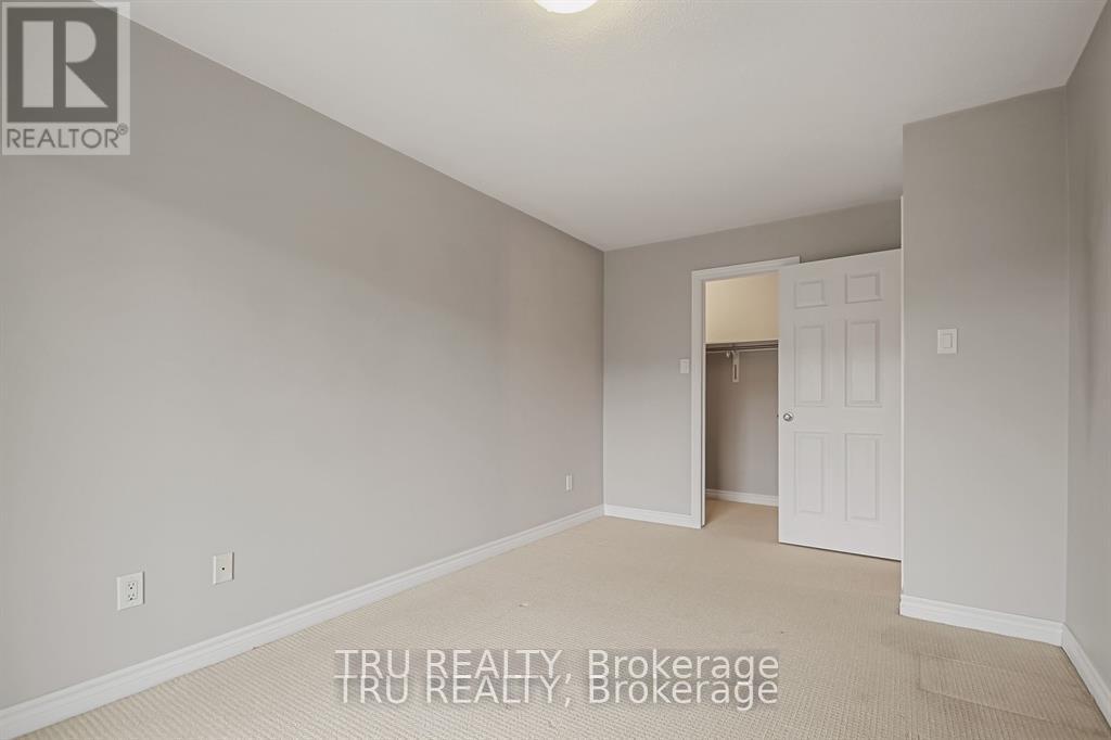 2 Bed, 2 Bath House for Rent in Ottawa – 19 – 122 LINDENSHADE DRIVE, Ottawa – MLS# X13527312 - Image 22