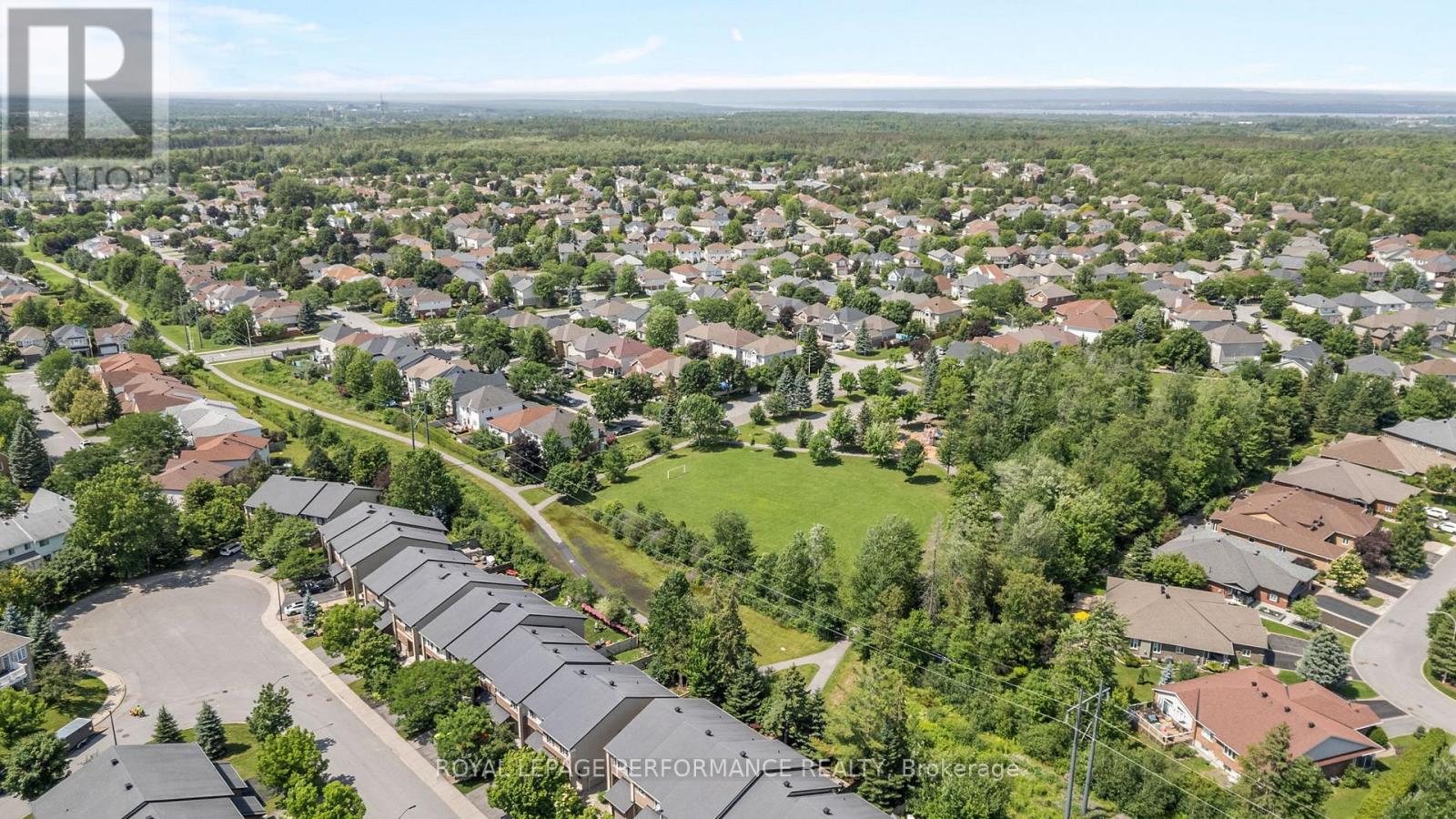 80A STONEHAVEN DRIVE - 37