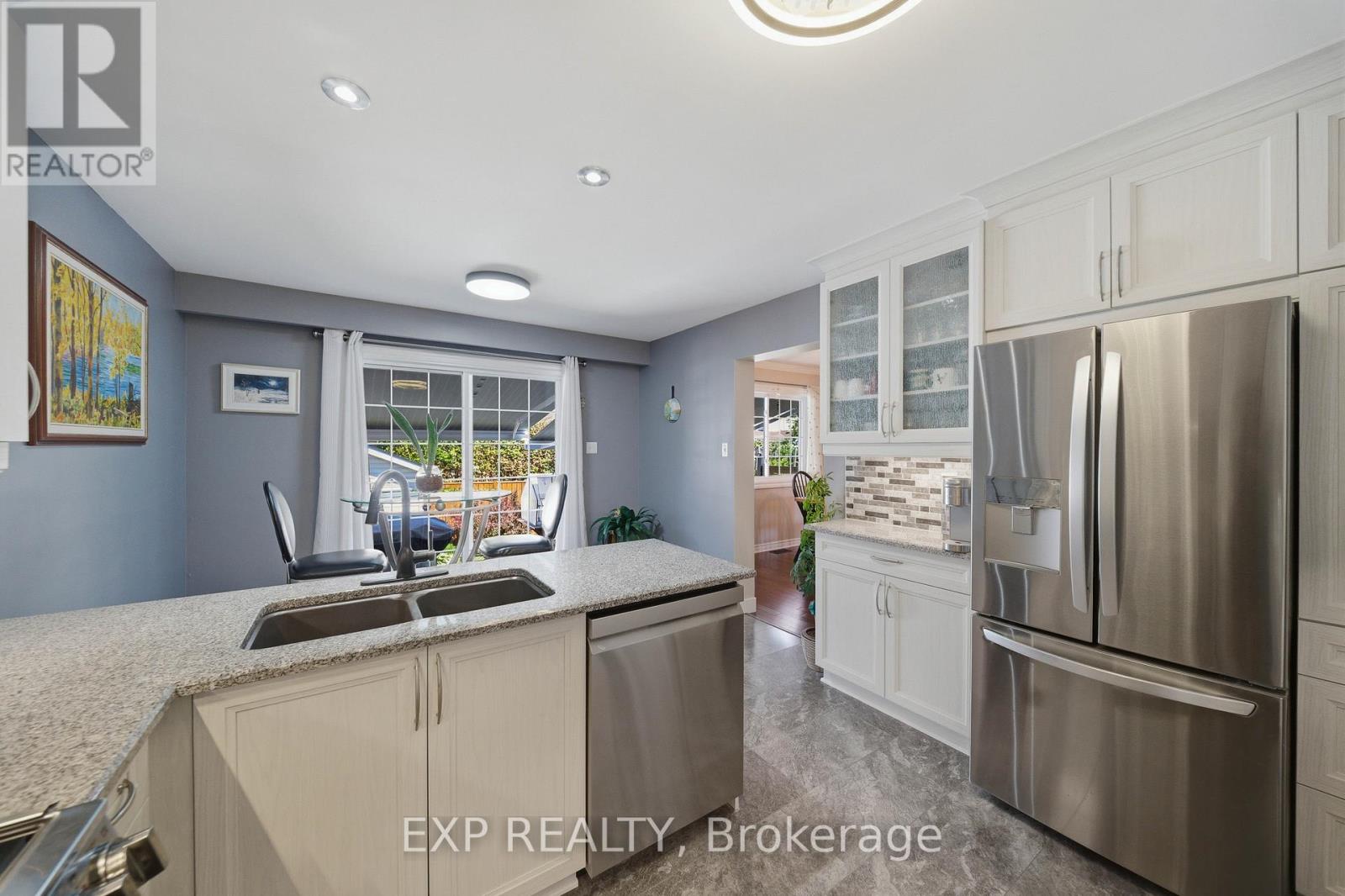 129 PIMPRENELLE TERRACE - 14
