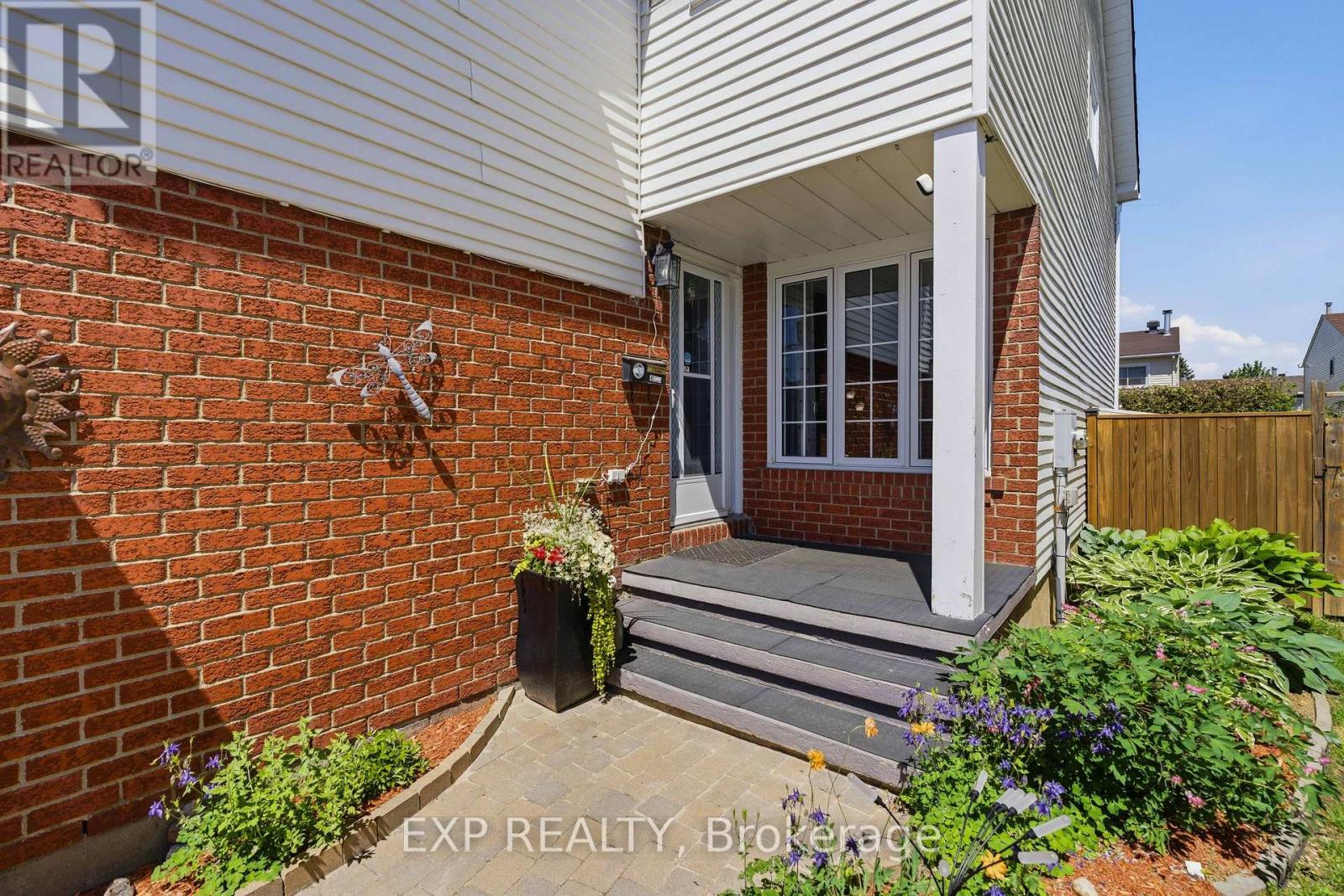 129 PIMPRENELLE TERRACE - 3