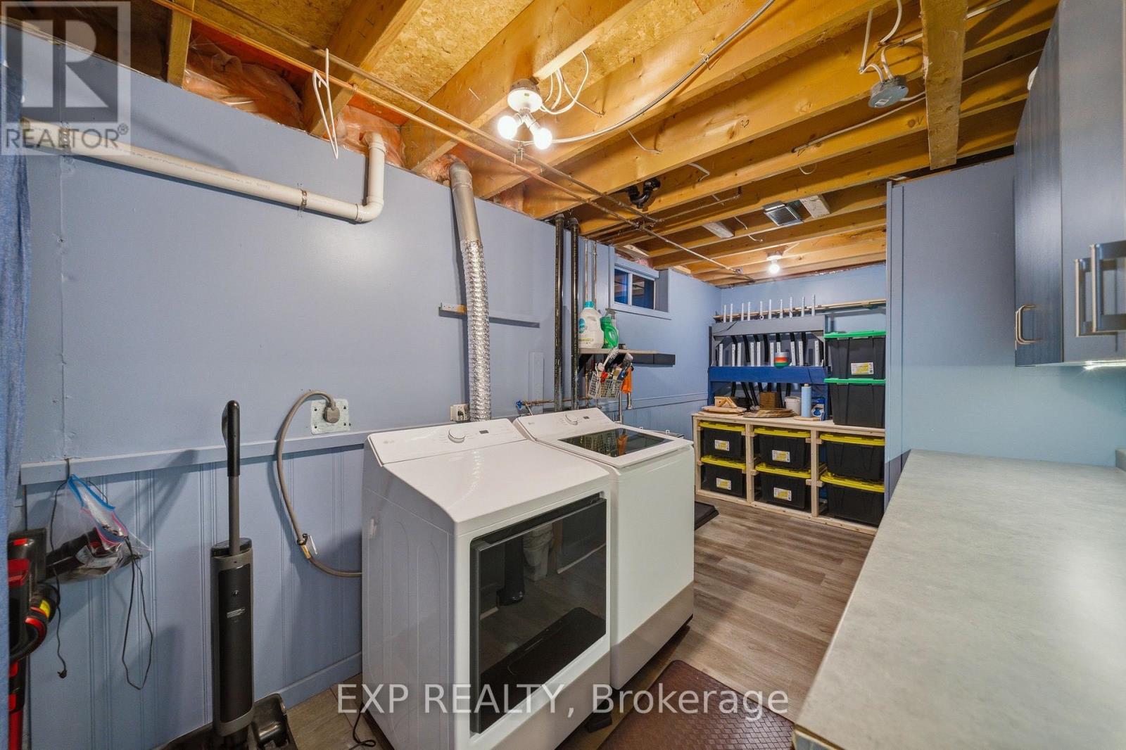 129 PIMPRENELLE TERRACE - 32