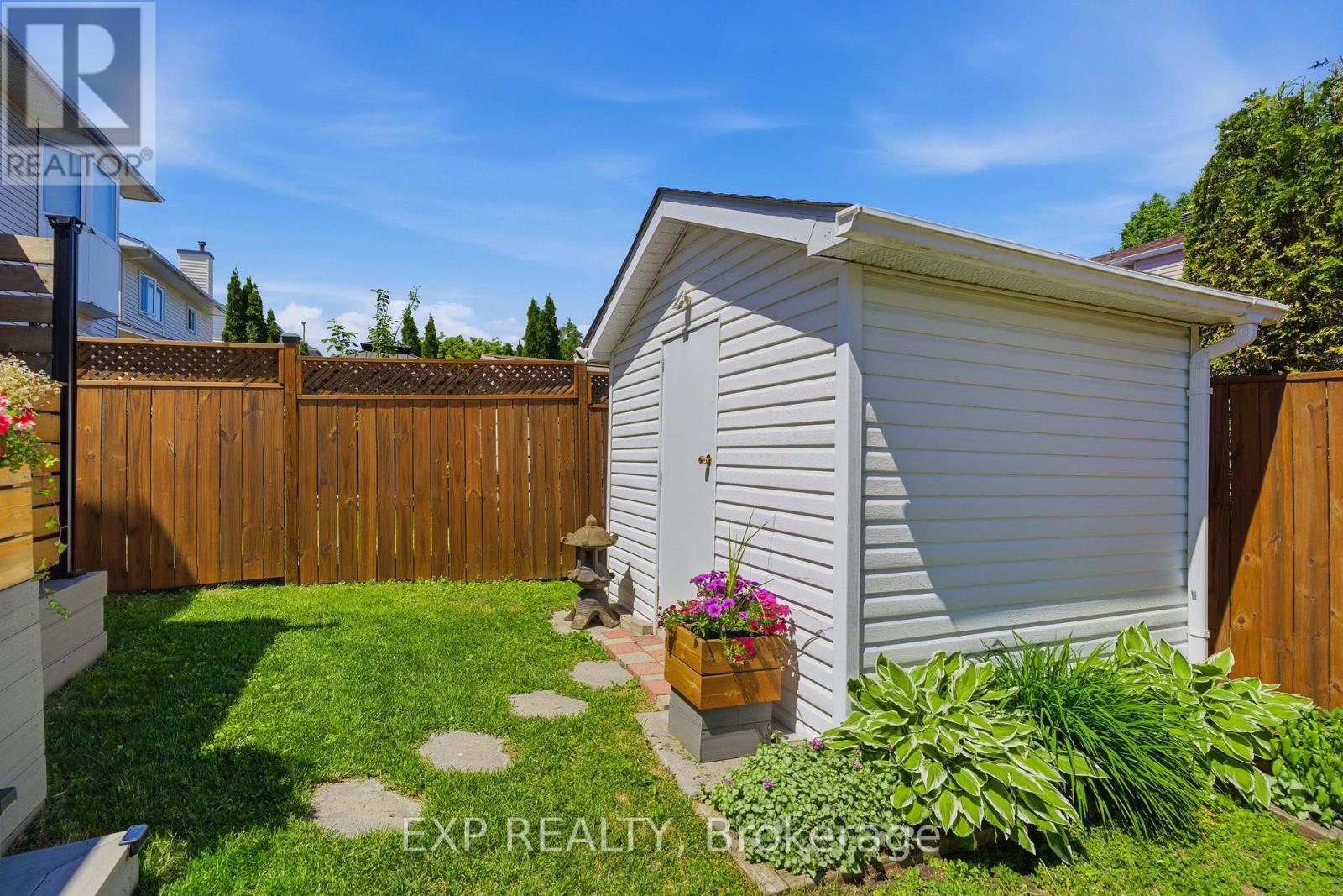 129 PIMPRENELLE TERRACE - 43