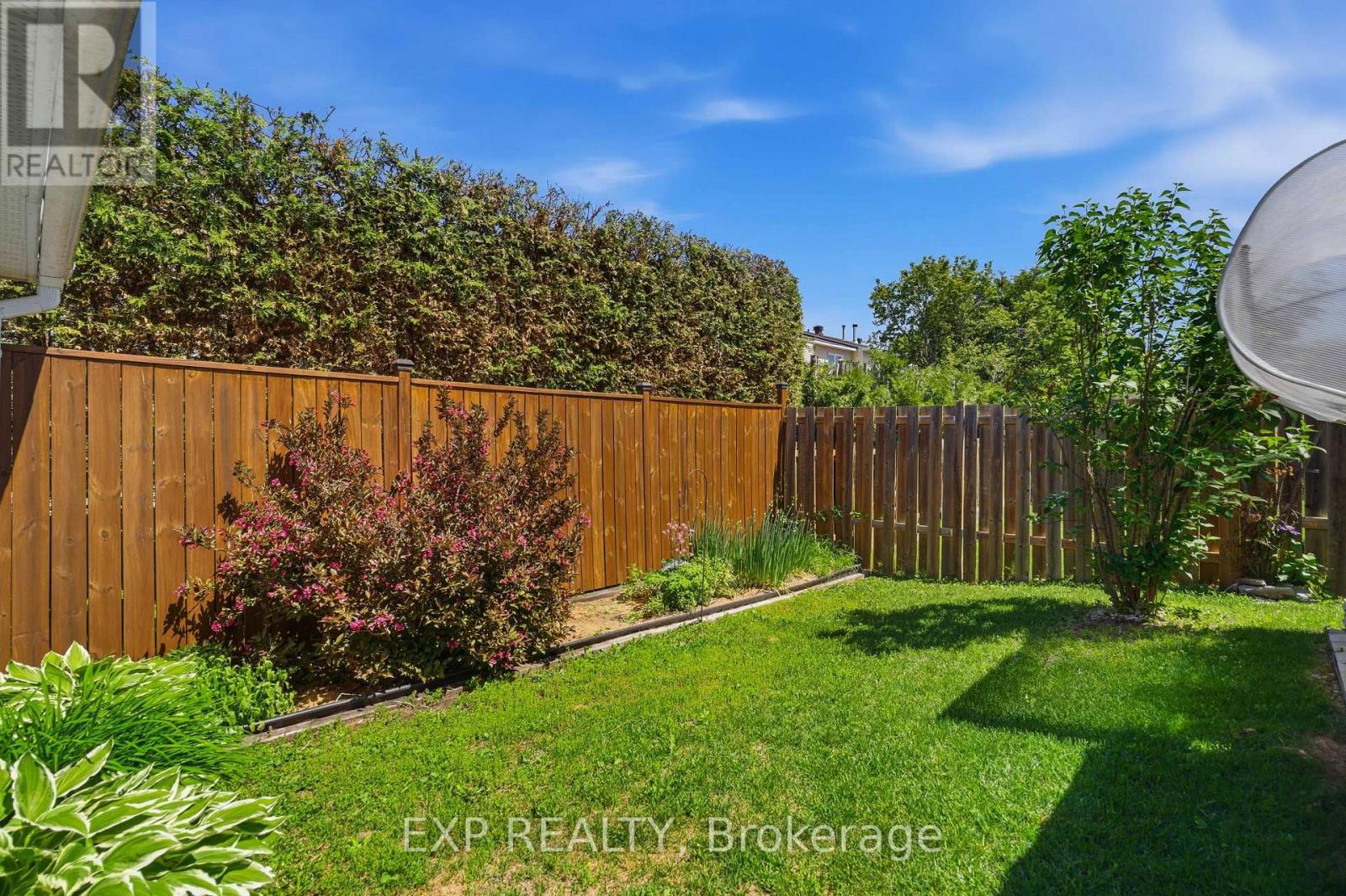 129 PIMPRENELLE TERRACE - 44