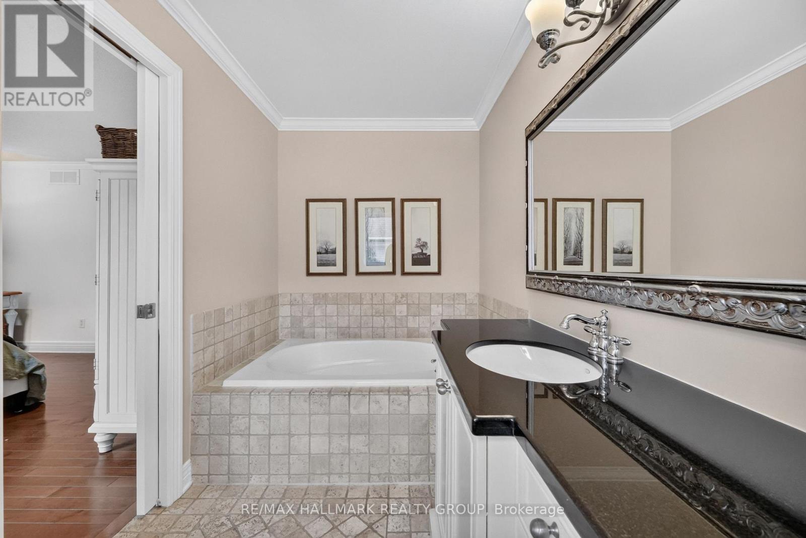 615 AQUAVIEW DRIVE - 20