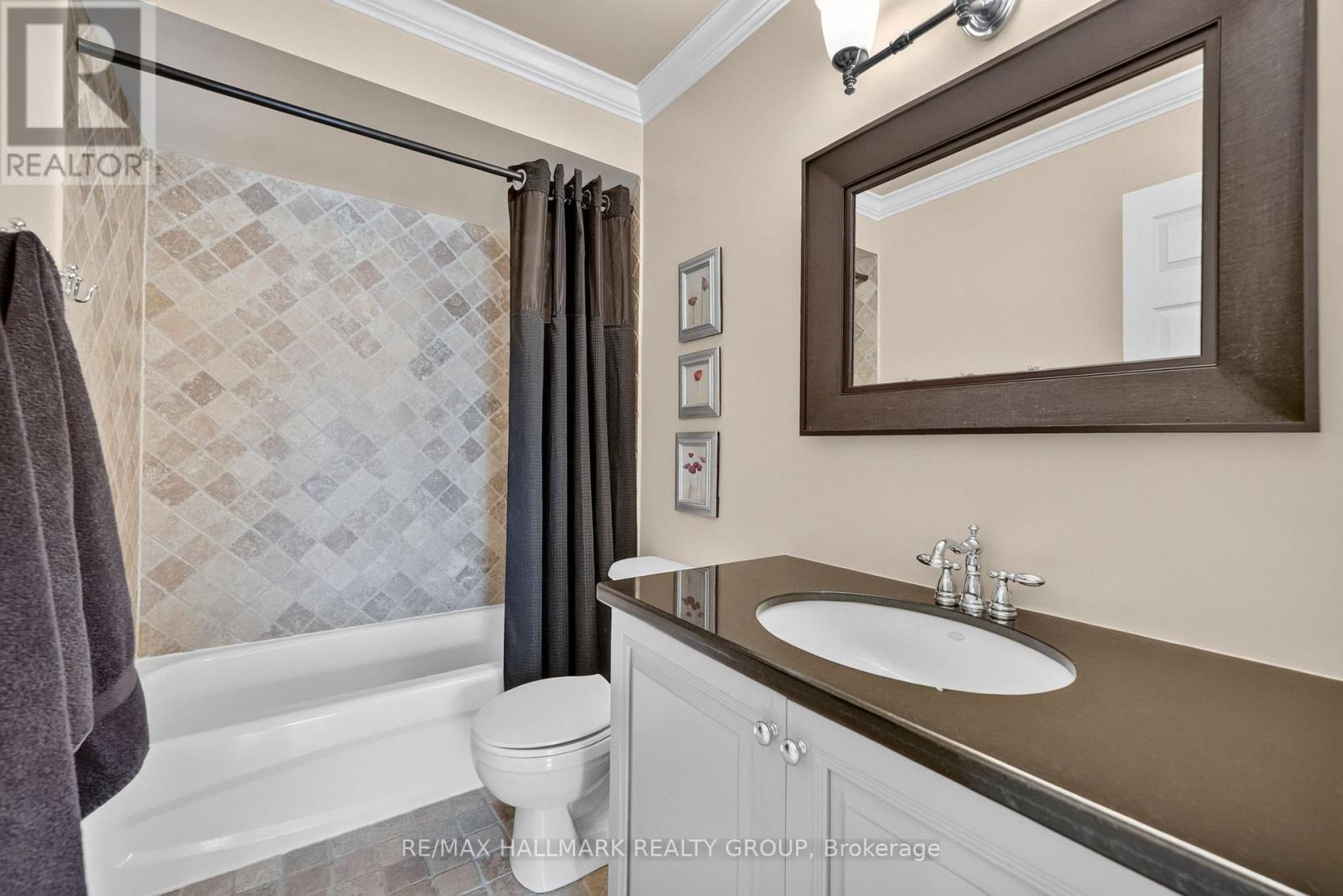 615 AQUAVIEW DRIVE - 26